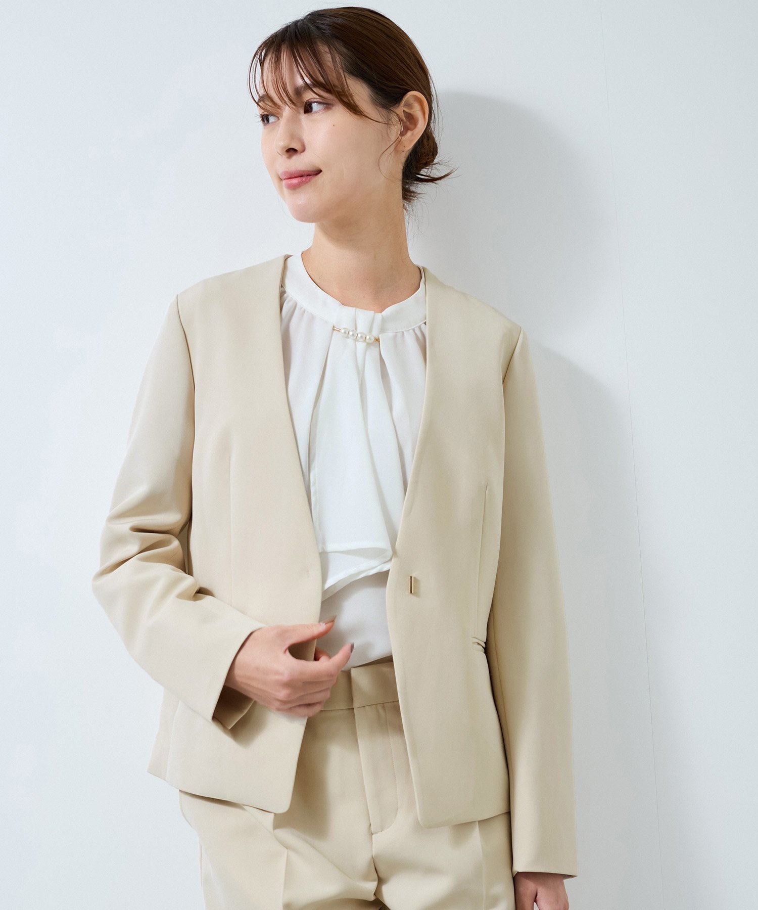 【ジャイロ/JAYRO】の【360度ストレッチ】セットアップ対応ノーカラージャケット インテリア・キッズ・メンズ・レディースファッション・服の通販 founy(ファニー) 　ファッション　Fashion　レディースファッション　Ladies' Fashion Online　アウター　Coat Outerwear　ジャケット　Jackets　ノーカラージャケット　No Collar Leather Jackets　ジャケット　Jacket　ストレッチ　Stretch　スリット　Slit　セットアップ　Set Up　タイトスカート　Tight Skirt　フォーマル　Formal　フロント　Front　ボトム　Bottom　ポケット　Pocket　おすすめ　Recommend　エレガント 上品　Elegant　ビジネス 仕事 通勤　Business　ベージュ(27)|ID: prp329100004578634 ipo3291000000032656518