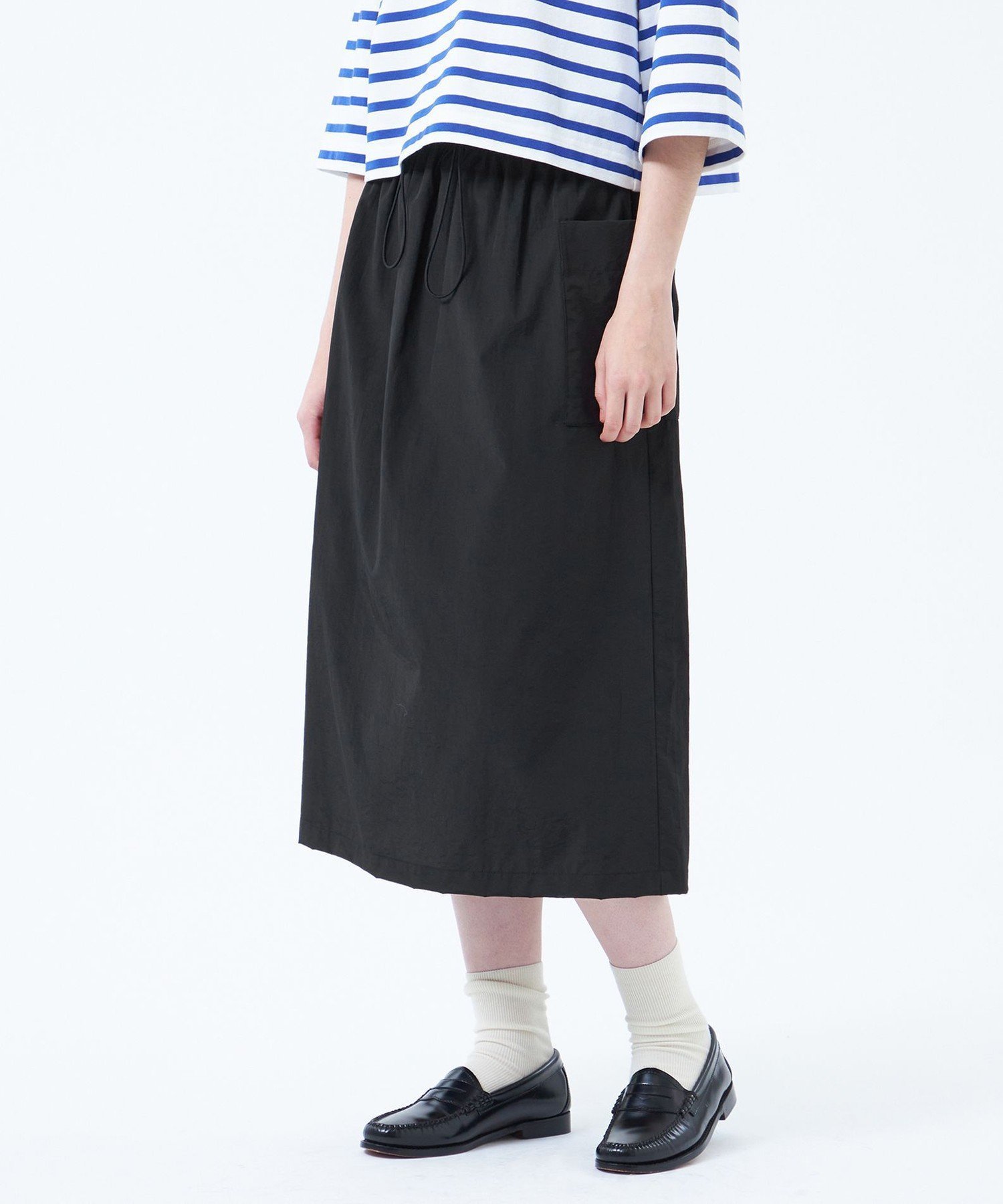 【マッキントッシュ フィロソフィー/MACKINTOSH PHILOSOPHY】のウエストギャザースカート インテリア・キッズ・メンズ・レディースファッション・服の通販 founy(ファニー) 　ファッション　Fashion　レディースファッション　WOMEN　スカート　Skirt　おすすめ　Recommend　ギャザー　Gather　クロップド　Cropped　ドローコード　Draw Cord　フィット　Fit　ポケット　Pocket　リラックス　Relax　軽量　Lightweight　ブラック|ID: prp329100004578643 ipo3291000000032434164