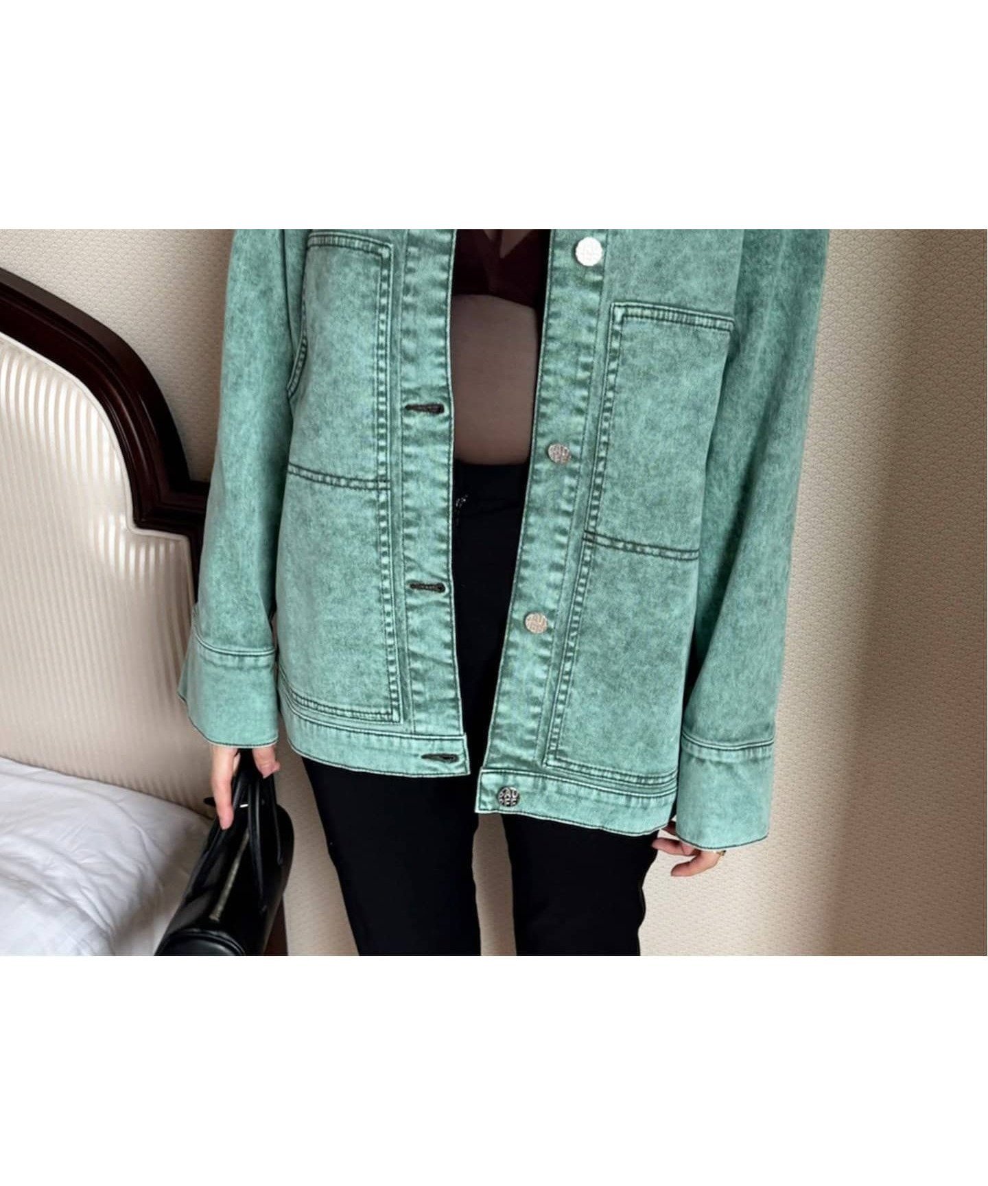 【エディット フォー ルル/edit.for LuLu】の【BAUM UND PFERDGARTEN/バウム ウンド ヘルガーデン】PRE デニムジャケット インテリア・キッズ・メンズ・レディースファッション・服の通販 founy(ファニー) 　ファッション　Fashion　レディースファッション　Ladies' Fashion Online　アウター　Coat Outerwear　ジャケット　Jackets　デニムジャケット　Denim Jackets　インナー　Inner　ガーデン　Garden　コレクション　Collection　コーデュロイ　Corduroy　ショート　Short　ジャケット　Jacket　スウェット　Sweat　デニム　Denim　ドレス　Dress　フェミニン　Feminine　ミックス　Mix　グリーン|ID: prp329100004579335 ipo3291000000032441086
