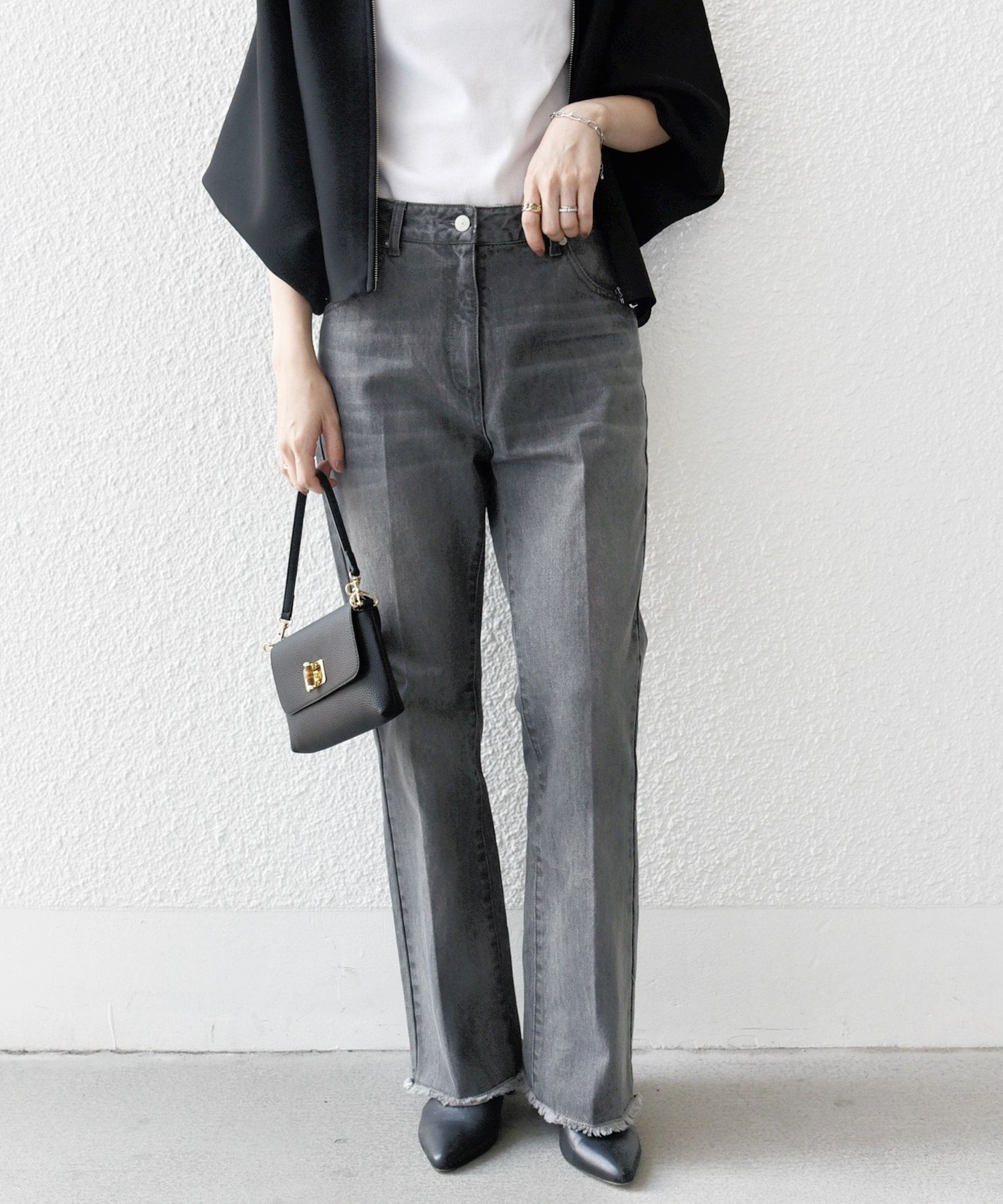 【シップス フォー ウィメン/SHIPS】のSHIPS any センタープレス デニム パンツ SHIPS any DENIM インテリア・キッズ・メンズ・レディースファッション・服の通販 founy(ファニー) 　ファッション　Fashion　レディースファッション　WOMEN　パンツ　Pants　洗える　Washable　センター　Center　デニム　Denim　トレンド　Trend　定番　Standard　バランス　Balance　ブラック|ID: prp329100004579435 ipo3291000000032441915
