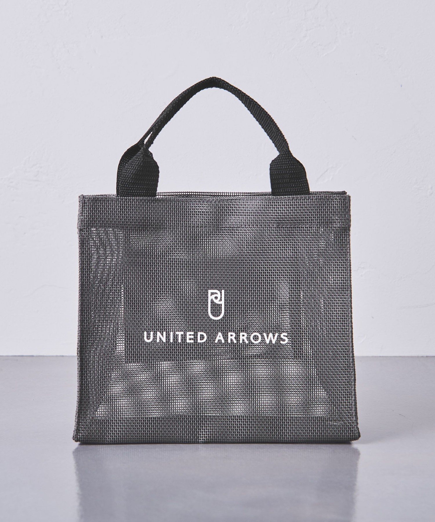 【ユナイテッドアローズ/UNITED ARROWS】のロゴ メッシュ トートバッグ S インテリア・キッズ・メンズ・レディースファッション・服の通販 founy(ファニー) 　ファッション　Fashion　レディースファッション　Ladies' Fashion Online　バッグ　Bag　おすすめ　Recommend　ポケット　Pocket　メッシュ　Mesh　モノトーン　Monotone　人気　Popularity　夏　Summer　春　Spring　S/S・春夏　Ss・Spring/Summer　MD.GRAY|ID: prp329100004579451 ipo3291000000032639629