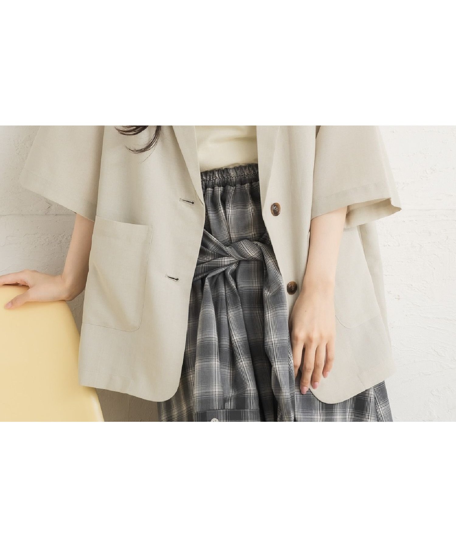 【レトロガール/RETRO GIRL】のテーラードシャツJK インテリア・キッズ・メンズ・レディースファッション・服の通販 founy(ファニー) 　ファッション　Fashion　レディースファッション　Fashion for Women　トップス・カットソー　Cut & Sew Tops　シャツ・ブラウス・オフィスカジュアル　Elegant Blouses & Button-Ups　おすすめ　Recommended / Our Picks　ジャケット　Jacket, Outerwear　スラックス　Slacks, Dress Pants　トレンド　Trend, Trending Now　プチプライス・低価格　Affordable / Budget Price　ベーシック　Basic, Essential　夏　Summer　エクリュ|ID: prp329100004579458 ipo3291000000033671990