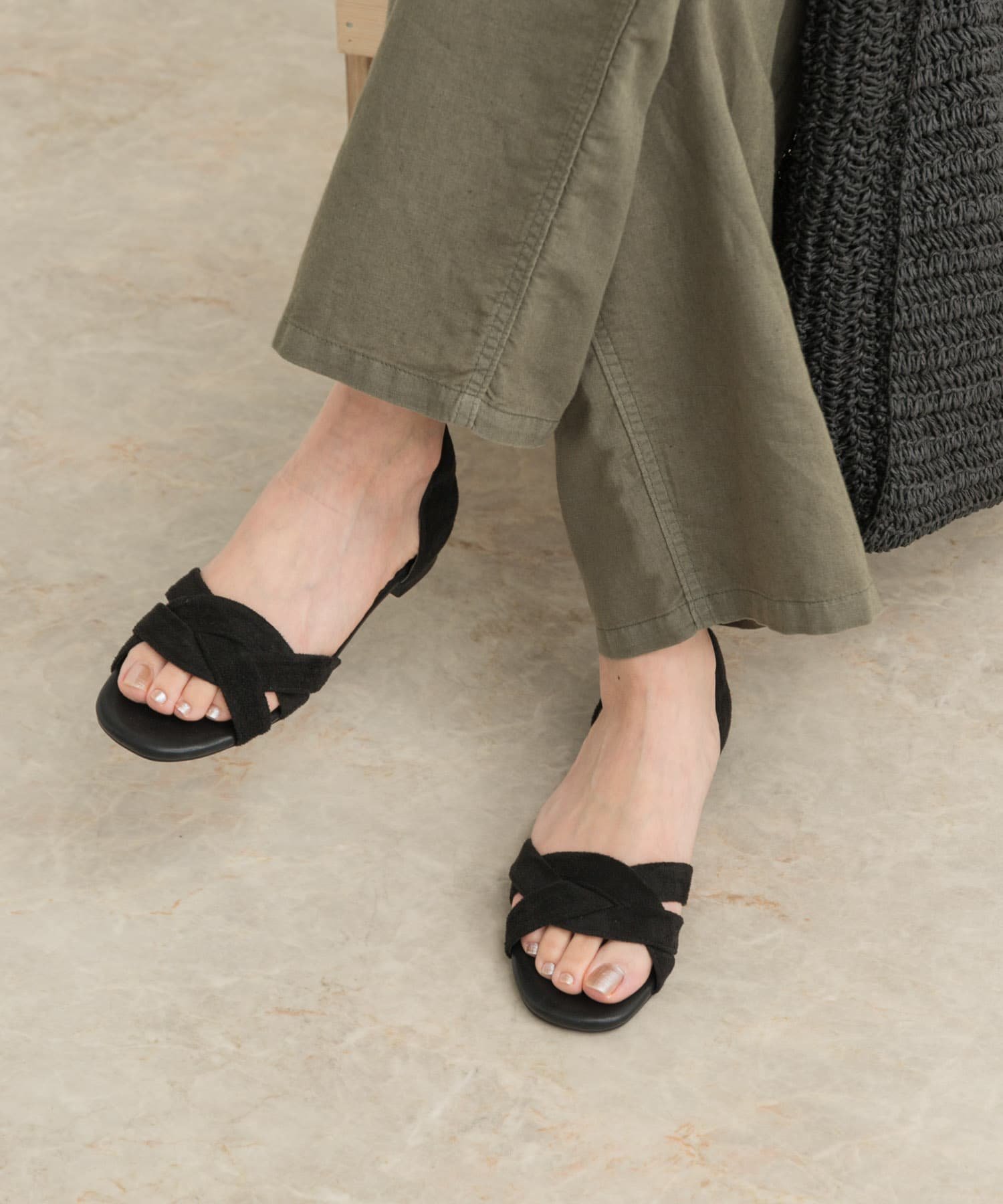 【アーバンリサーチ ドアーズ/URBAN RESEARCH DOORS】の『一部WEB限定カラー』セパレートフラットサンダル インテリア・キッズ・メンズ・レディースファッション・服の通販 founy(ファニー) 　ファッション　Fashion　レディースファッション　WOMEN　2025年　2025　2025春夏・S/S　Ss,Spring/Summer,2025　ベーシック　Basic　エレガント 上品　Elegant　夏　Summer　S/S・春夏　Ss・Spring/Summer　BLACK|ID: prp329100004579540 ipo3291000000032442799