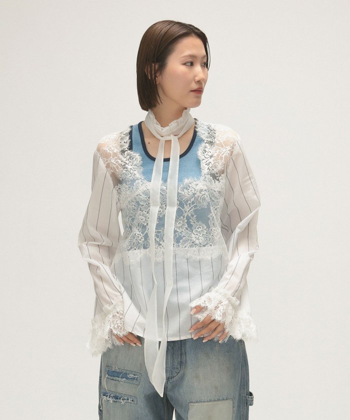 【ビームス ウイメン/BEAMS】のmaturely / レース アンド ストライプ ブラウス バック トゥ フロント インテリア・キッズ・メンズ・レディースファッション・服の通販 founy(ファニー) https://founy.com/ ファッション Fashion レディースファッション Fashion for Women トップス・カットソー Cut & Sew Tops シャツ・ブラウス・オフィスカジュアル Elegant Blouses & Button-Ups バッグ Bags インナー Innerwear ウェーブ Wavy Pattern キャミソール Camisole, Spaghetti Strap Top ジャケット Jacket, Outerwear ストライプ Stripe, Striped Pattern フロント Front, Front Design ループ Loop, Loop Knit レース Lace, Lace Fabric エレガント 上品 Elegant |ID: prp329100004579556 ipo3291000000033719838