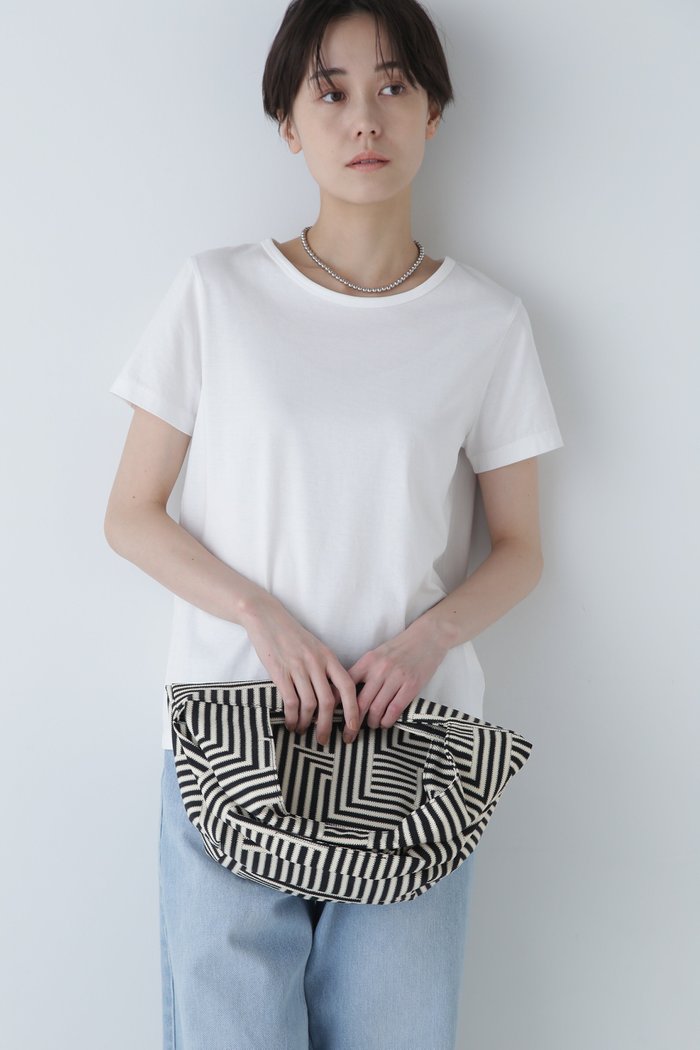 【ヒューマンウーマン/HUMAN WOMAN】のオーガニック綿天竺半袖Tシャツ インテリア・キッズ・メンズ・レディースファッション・服の通販 founy(ファニー) https://founy.com/ ファッション Fashion レディースファッション Ladies' Fashion Online トップス・カットソー Tops/Tshirt シャツ/ブラウス Shirts/Blouses ロング / Tシャツ T-Shirts おすすめ Recommend インナー Inner オーガニック Organic シンプル Simple スタンダード Standard 人気 Popularity 半袖 Short Sleeve 定番 Standard |ID: prp329100004579805 ipo3291000000032655170