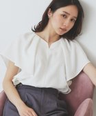 【インデックス/INDEX】の《7色展開/S-LLサイズ》フリルタックスリーブキーネックブラウス【吸水速乾/洗濯機可/イージーアイロン/抗ピル】 オフホワイト|ID: prp329100004579852 ipo3291000000033612517