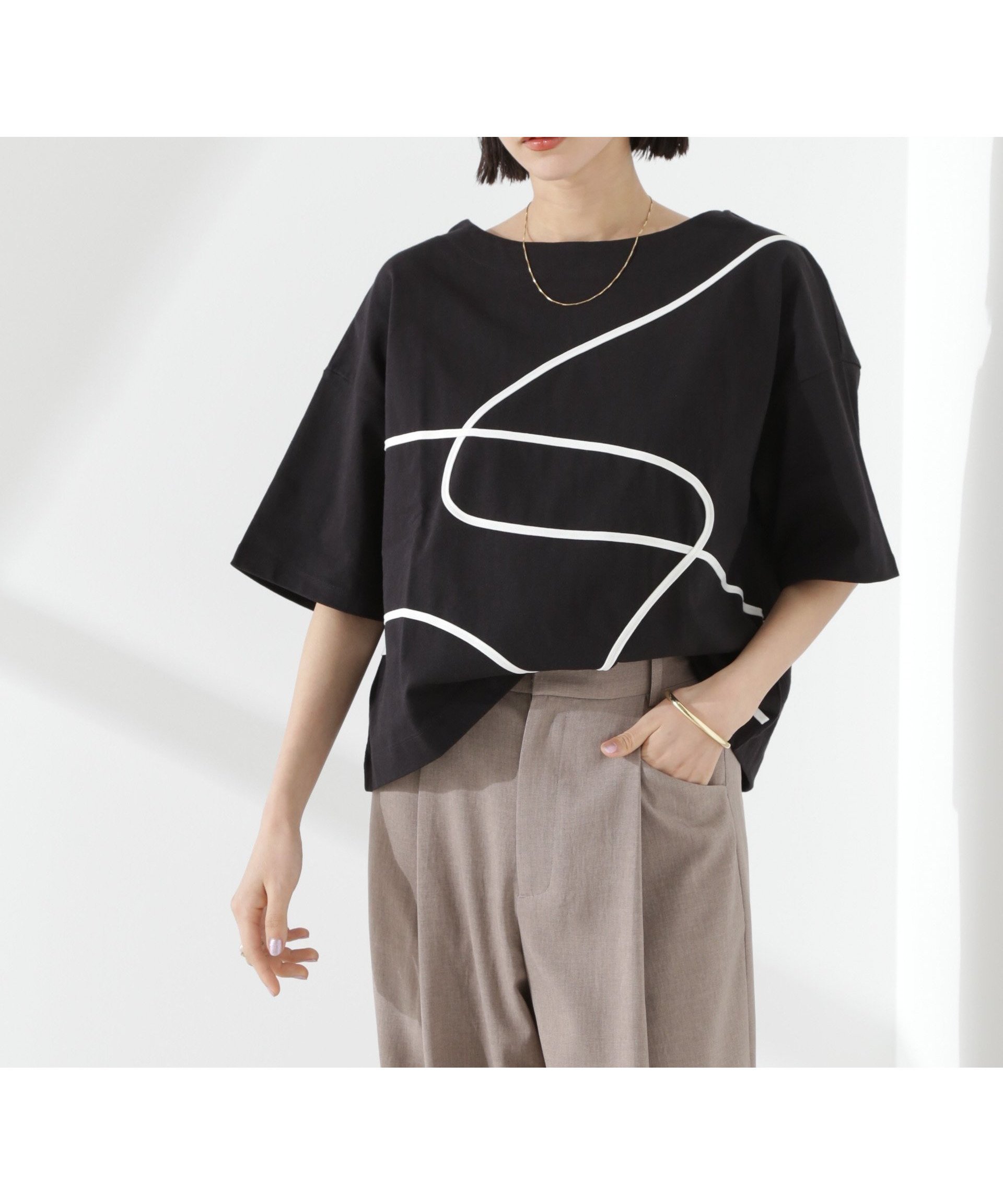 【ナノ ユニバース/nano universe】のコード刺繍クルーネックカットトップス 人気、トレンドファッション・服の通販 founy(ファニー) 　ファッション　Fashion　レディースファッション　Fashion for Women　トップス・カットソー　Cut & Sew Tops　春　Spring　カットソー　Cut and Sewn Top　スラックス　Slacks, Dress Pants　トレンド　Trend, Trending Now　手描き　Hand-Drawn, Illustrated　フレア　Flare, Flared　ボトム　Bottoms, Lower Wear　ワイド　Wide, Wide Fit　S/S・春夏　SS, Spring/Summer, Warm Season　夏　Summer　2025年　2025　2025春夏・S/S　Spring/Summer 2025 SS25　 other-1|ID: prp329100004579972 ipo3291000000033332710