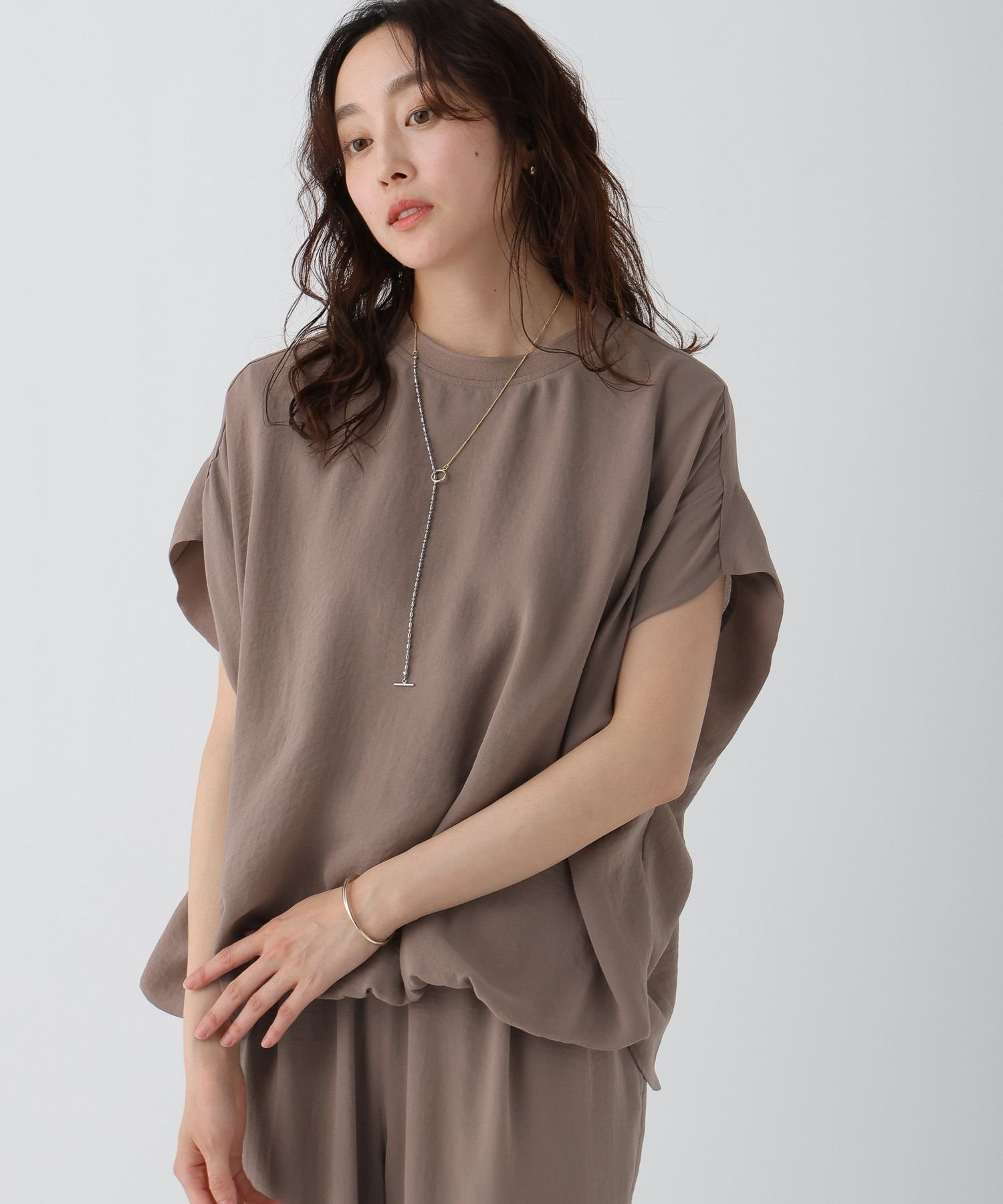 【エルーラ/Elura】のサラサラサマーフレンチコンビTシャツ / 451128 インテリア・キッズ・メンズ・レディースファッション・服の通販 founy(ファニー) 　ファッション　Fashion　レディースファッション　Fashion for Women　トップス・カットソー　Cut & Sew Tops　シャツ・ブラウス・オフィスカジュアル　Elegant Blouses & Button-Ups　ロングTシャツ・Tシャツ　Longline T-Shirts & Tees　シンプル　Simple, Minimal　スラックス　Slacks, Dress Pants　スリーブ　Sleeve, Long Sleeve / Short Sleeve　ダウン　Down, Puffer　デニム　Denim, Jeans Material　バルーン　Balloon, Balloon Silhouette　フレンチ　French, French Style　エレガント 上品　Elegant　夏　Summer　ブラウン55|ID: prp329100004580647 ipo3291000000032724662