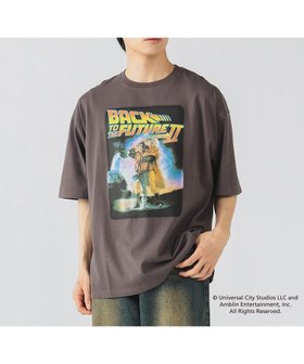 【ビームス ハート/BEAMS HEART】のバックトゥザフューチャー グラフィック Tシャツ 人気、トレンドファッション・服の通販 founy(ファニー) ファッション Fashion レディースファッション Fashion for Women トップス・カットソー Cut & Sew Tops シャツ・ブラウス・オフィスカジュアル Elegant Blouses & Button-Ups ロングTシャツ・Tシャツ Longline T-Shirts & Tees バッグ Bags おすすめ Recommended / Our Picks グラフィック Graphic, Graphic Design デニム Denim, Jeans Material ビッグ Big, Oversized フィット Fit, Slim Fit プリント Print, Printed Pattern ミリタリー Military, Army Style モチーフ Motif, Design Theme ルーズ Loose, Oversized |ID:prp329100004580656