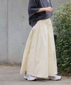 【ジャーナルスタンダード レリューム/JOURNAL STANDARD relume】のギャザーフレアスカート 人気、トレンドファッション・服の通販 founy(ファニー) ファッション Fashion レディースファッション WOMEN スカート Skirt Aライン/フレアスカート Flared A-Line Skirts 2025年 2025 ギャザー Gather シンプル Simple フロント Front ポケット Pocket thumbnail ナチュラル|ID: prp329100004580716 ipo3291000000032455684