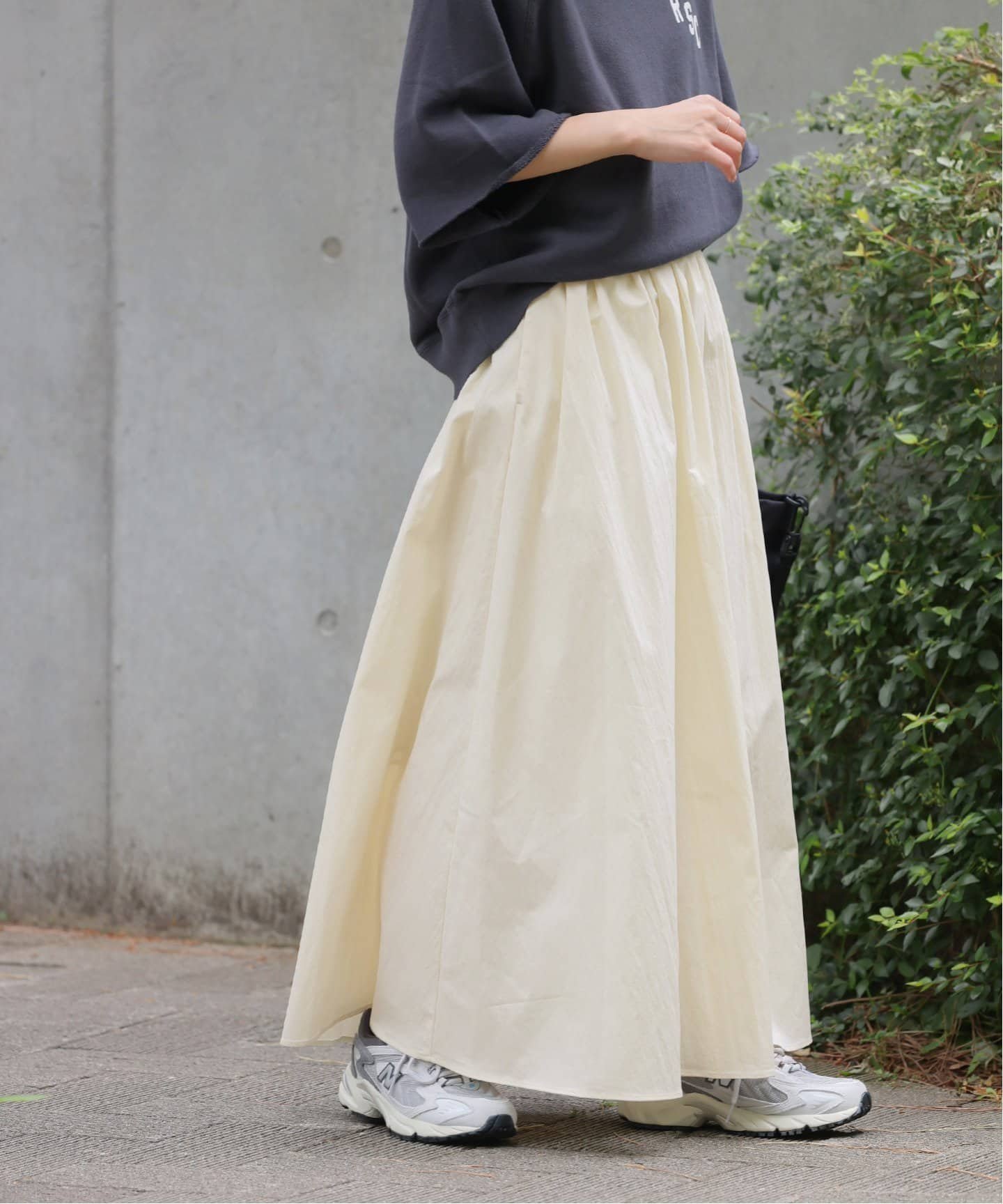 【ジャーナルスタンダード レリューム/JOURNAL STANDARD relume】のギャザーフレアスカート インテリア・キッズ・メンズ・レディースファッション・服の通販 founy(ファニー) 　ファッション　Fashion　レディースファッション　WOMEN　スカート　Skirt　Aライン/フレアスカート　Flared A-Line Skirts　2025年　2025　ギャザー　Gather　シンプル　Simple　フロント　Front　ポケット　Pocket　ナチュラル|ID: prp329100004580716 ipo3291000000032455684