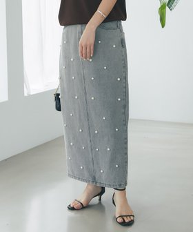 【ラブティックボンボン/La boutique BonBon】の【名品・復刻】パール付きデニムタイトマキシスカート 人気、トレンドファッション・服の通販 founy(ファニー) ファッション Fashion レディースファッション Ladies' Fashion Online スカート Skirt ヴィンテージ Vintage ガーリー Girly シンプル Simple デニム Denim トレンド Trend 人気 Popularity パール Pearl フリル Frills ペチコート Petticoat ポケット Pocket おすすめ Recommend エレガント 上品 Elegant |ID:prp329100004580729