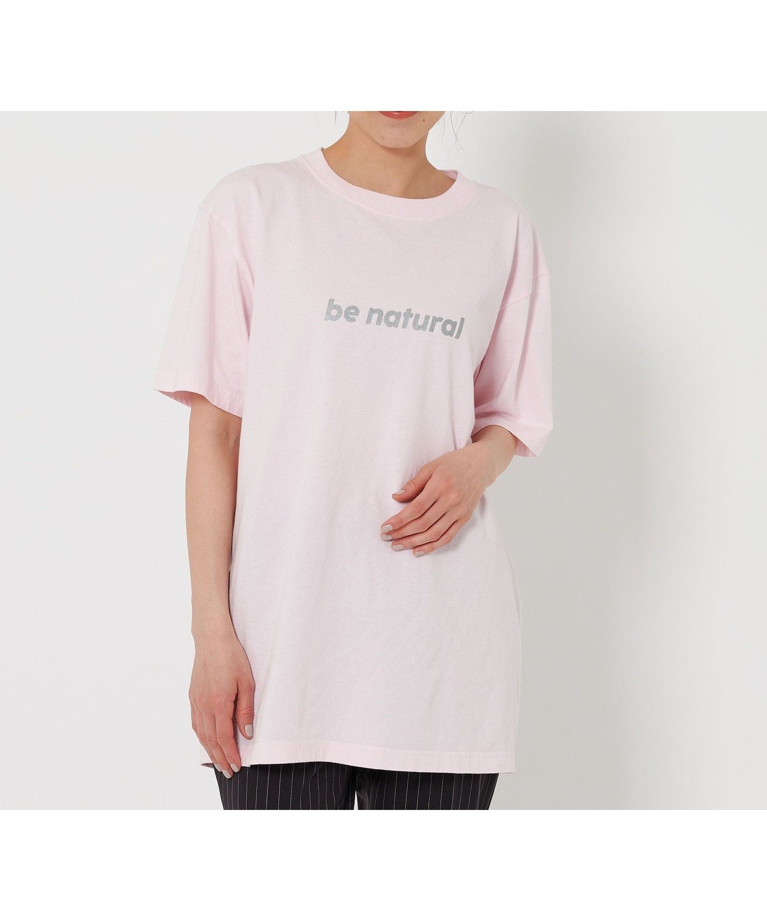 【ビューティ&ユース ユナイテッドアローズ/BEAUTY&YOUTH / UNITED ARROWS】の【別注】 FUNG ベーシック プリント Tシャツ インテリア・キッズ・メンズ・レディースファッション・服の通販 founy(ファニー) 　ファッション　Fashion　レディースファッション　Fashion for Women　トップス・カットソー　Cut & Sew Tops　シャツ・ブラウス・オフィスカジュアル　Elegant Blouses & Button-Ups　ロングTシャツ・Tシャツ　Longline T-Shirts & Tees　カーディガン　Cardigan, Knitwear　グラフィック　Graphic, Graphic Design　コンパクト　Compact, Small Size　シンプル　Simple, Minimal　ジャケット　Jacket, Outerwear　プリント　Print, Printed Pattern　ベスト　Vest, Waistcoat　ベーシック　Basic, Essential　ボトム　Bottoms, Lower Wear　別注　Limited Edition, Custom Order　ミリタリー　Military, Army Style　リラックス　Relax, Relaxed Fit　ワーク　Workwear, Utility Style　おすすめ　Recommended / Our Picks　LT.PINK|ID: prp329100004580738 ipo3291000000033316408