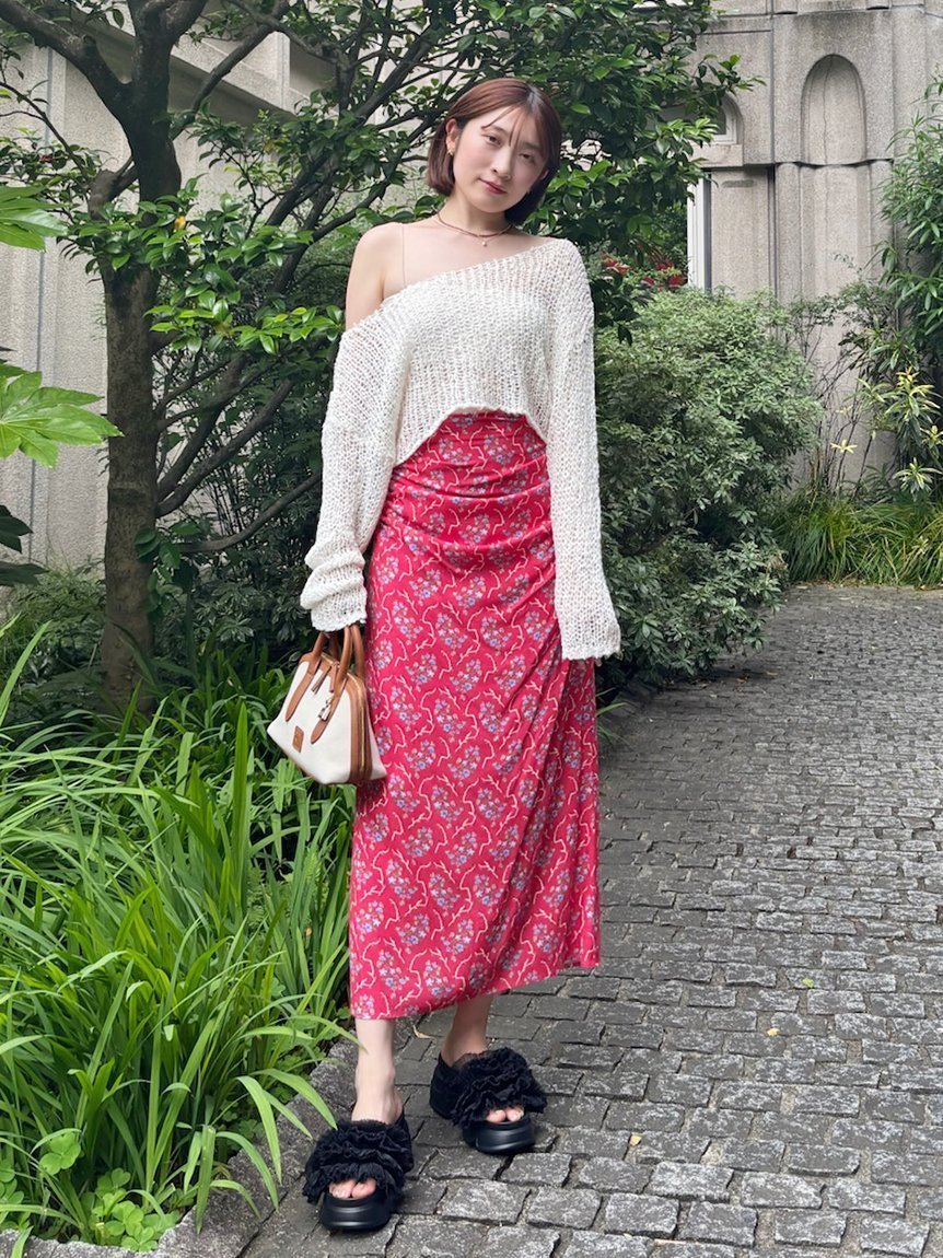 【スナイデル/SNIDEL】のプリントナロースカート インテリア・キッズ・メンズ・レディースファッション・服の通販 founy(ファニー) 　ファッション　Fashion　レディースファッション　WOMEN　スカート　Skirt　おすすめ　Recommend　エレガント 上品　Elegant　ストレート　Straight　ドット　Dot　ドレープ　Drape　プリント　Print　透かし　Watermark　RED[046]|ID: prp329100004580774 ipo3291000000032456228