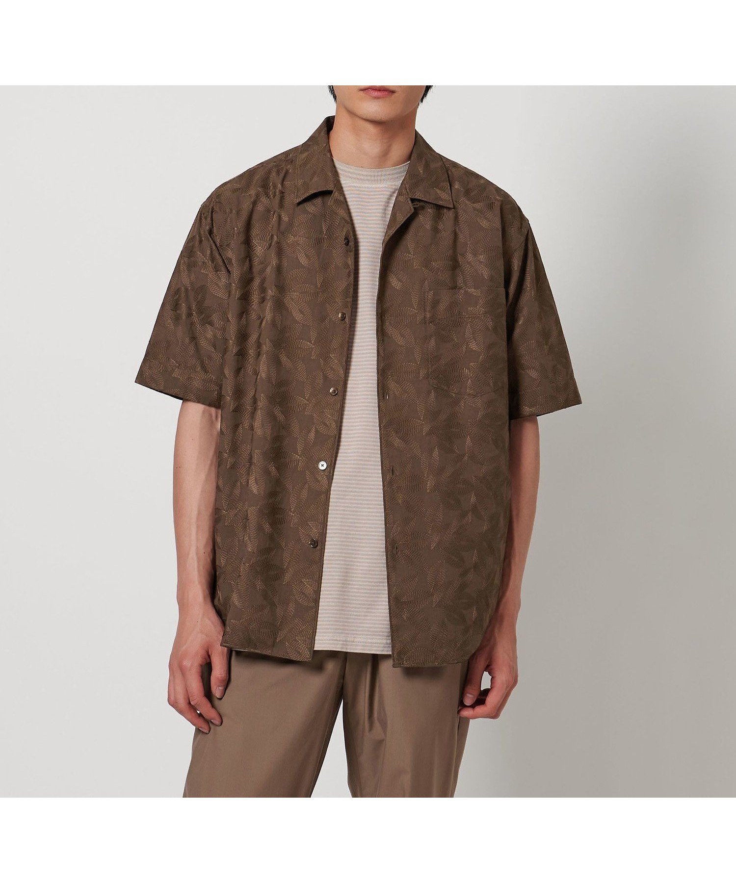 【ユナイテッドアローズ/UNITED ARROWS / MEN】のリーフ エンブロイダリー オープンカラーシャツ インテリア・キッズ・メンズ・レディースファッション・服の通販 founy(ファニー) 　ファッション　Fashion　メンズファッション　Fashion for Men　インナー　Innerwear　エンブロイダリー　Embroidery Design　サングラス　Sunglasses, Shades　サンダル　Sandals, Summer Shoes　ショーツ　Shorts, Short Pants　タンク　Tank Top, Sleeveless Top　ファブリック　Fabric, Textile　半袖　Short Sleeve, Half Sleeve　モチーフ　Motif, Design Theme　リゾート　Resort, Vacation Style　リーフ　Leaf, Botanical Leaf　レース　Lace, Lace Fabric　おすすめ　Recommended / Our Picks　夏　Summer　エレガント 上品　Elegant　DK.BROWN|ID: prp329100004580959 ipo3291000000033073292