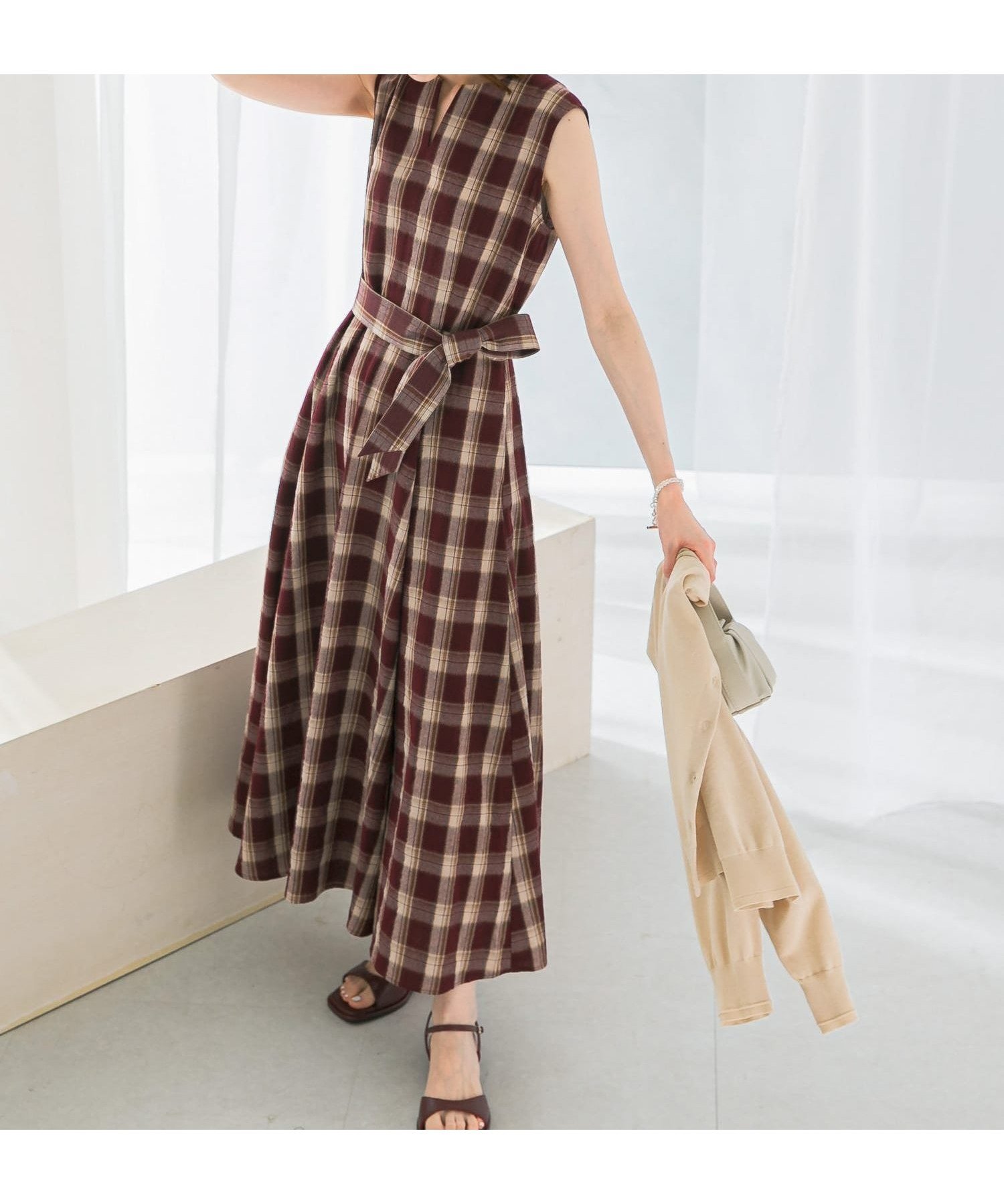 【アーバンリサーチ ロッソ/URBAN RESEARCH ROSSO】の『WEB限定』サマーチェックドレス 人気、トレンドファッション・服の通販 founy(ファニー) 　ファッション　Fashion　レディースファッション　Fashion for Women　ワンピース　Dresses　フォーマル・パーティードレス・結婚式用ドレス　Elegant & Casual Dresses　2025年　2025　2025春夏・S/S　Spring/Summer 2025 SS25　サマー　Summer, Summer Style　サンダル　Sandals, Summer Shoes　スキッパー　Skipper, Open Collar　スニーカー　Sneakers, Trainers　チェック　Check, Plaid, Tartan　ドレス　Dress, One-Piece　パーカー　Hoodie, Parka　フラット　Flat, Flat Shoes　夏　Summer　S/S・春夏　SS, Spring/Summer, Warm Season　 other-1|ID: prp329100004581128 ipo3291000000033040376