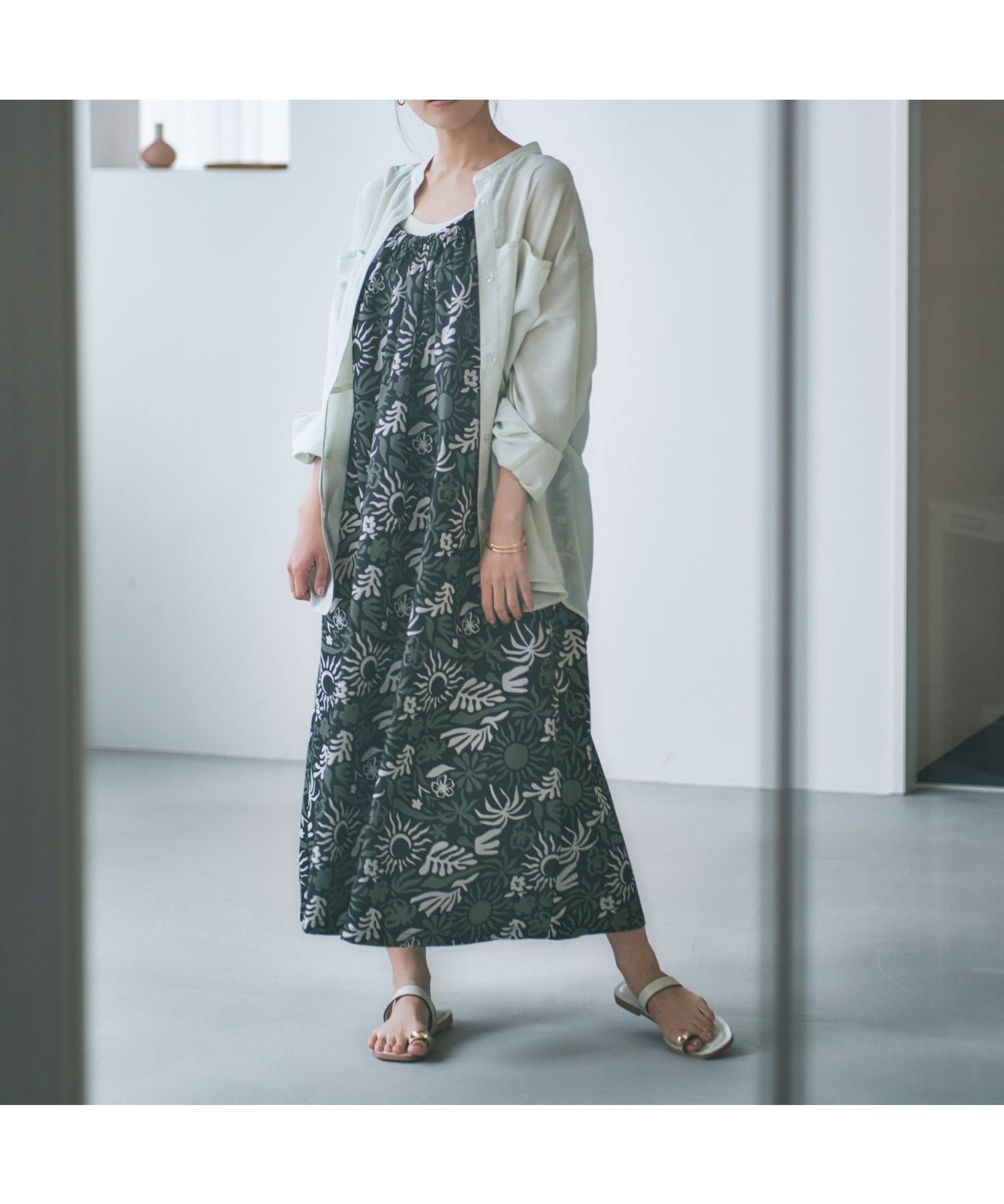 【ベイフロー/BAYFLOW】の【近藤千尋さんコラボ】アソートリラックスワンピース(AJUGA.x BAYFLOW) インテリア・キッズ・メンズ・レディースファッション・服の通販 founy(ファニー) 　ファッションモデル・俳優・女優　Models　女性　Women　近藤千尋　Kondo Chihiro　ファッション　Fashion　レディースファッション　Ladies' Fashion Online　ワンピース　Dress　ギャザー　Gather　コラボ　Collaboration　シンプル　Simple　スペシャル　Special　雑誌　Magazine　タンク　Tank　人気　Popularity　ベビー　Baby　ボタニカル　Botanical　リボン　Ribbon　ロング　Long　ワンポイント　One Point　おすすめ　Recommend　夏　Summer　ブラック19|ID: prp329100004581242 ipo3291000000032626179