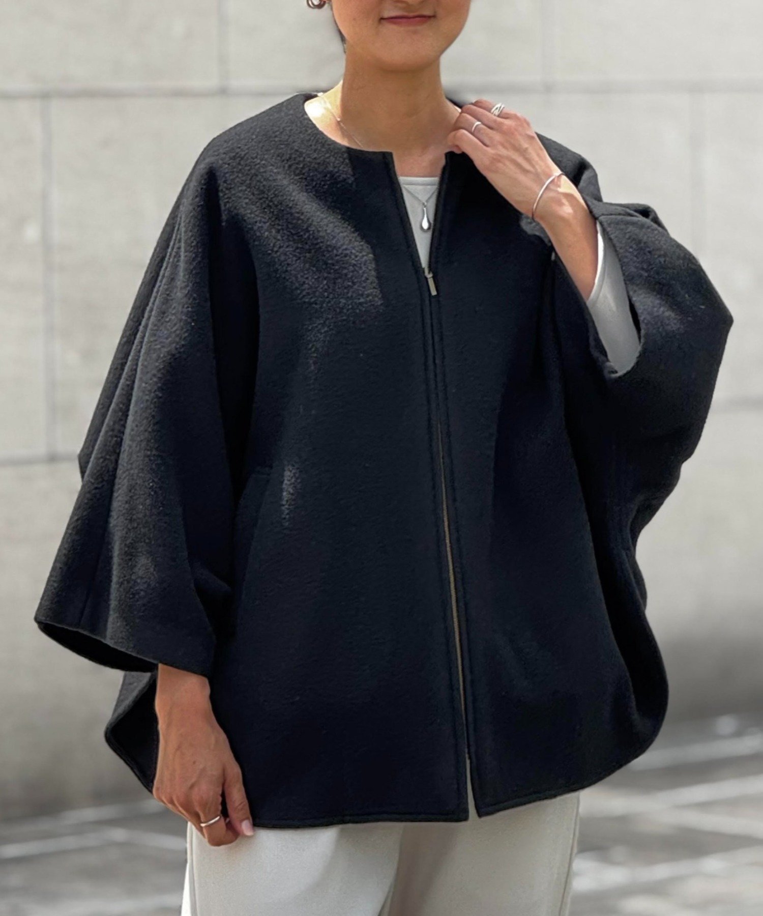 【その他のブランド/Other】のウールポンチョコート インテリア・キッズ・メンズ・レディースファッション・服の通販 founy(ファニー) 　ファッション　Fashion　レディースファッション　Fashion for Women　アウター　Coat / Outerwear Collection　コート・ロングコート・ピーコート　Long Coats, Peacoats & More　ポンチョ・ケープコート　Ponchos & Capes　アクリル　Acrylic Material　シンプル　Simple, Minimal　ポンチョ　Poncho, Cape Style　レオパード　Leopard, Animal Print　人気　Popular, Best Seller　無地　Plain, Solid Color　ブラック|ID: prp329100004581272 ipo3291000000032557534