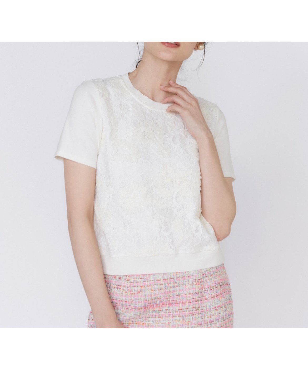 【その他のブランド/Other】の3D刺繍レースプルオーバー《Maglie White》 インテリア・キッズ・メンズ・レディースファッション・服の通販 founy(ファニー) 　ファッション　Fashion　レディースファッション　Fashion for Women　トップス・カットソー　Cut & Sew Tops　カジュアルプルオーバー・ニットトップス　Pullovers & Knit Tops / Casual Pullovers　おすすめ　Recommended / Our Picks　アンサンブル　Ensemble Set　カーディガン　Cardigan, Knitwear　コンパクト　Compact, Small Size　チュール　Tulip, Tulip Motif　パール　Pearl, Pearl Accent　フェミニン　Feminine, Girly　レース　Lace, Lace Fabric　エレガント 上品　Elegant　オフホワイト|ID: prp329100004581464 ipo3291000000032766060