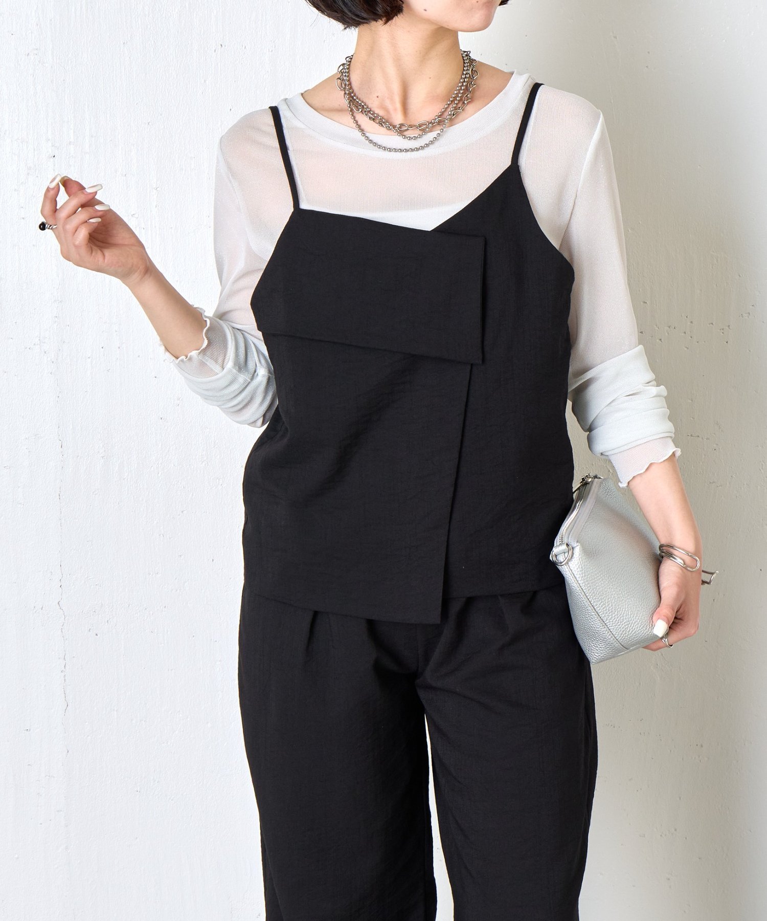 【その他のブランド/Other】のキャミビスチェセットアップ インテリア・キッズ・メンズ・レディースファッション・服の通販 founy(ファニー) 　ファッション　Fashion　レディースファッション　Fashion for Women　トップス・カットソー　Cut & Sew Tops　キャミソール&ノースリーブ　Camisoles & Sleeveless Tops　ビスチェ　Bustiers & Corset Tops / Layered Bustier Style　アクセサリー　Fashion Accessories　インナー　Innerwear　カーディガン　Cardigan, Knitwear　キャミソール　Camisole, Spaghetti Strap Top　サイドジップ　Side Zip, Side Zipper　ジャケット　Jacket, Outerwear　ストレート　Straight, Straight Cut　スニーカー　Sneakers, Trainers　スマート　Smart, Elegant　セットアップ　Set-Up, Coordinated Outfit　ダウン　Down, Puffer　バランス　Balance, Style Balance　フロント　Front, Front Design　リラックス　Relax, Relaxed Fit　再入荷　Restock / Back in Stock　おすすめ　Recommended / Our Picks　エレガント 上品　Elegant　ブラック|ID: prp329100004581538 ipo3291000000032752061