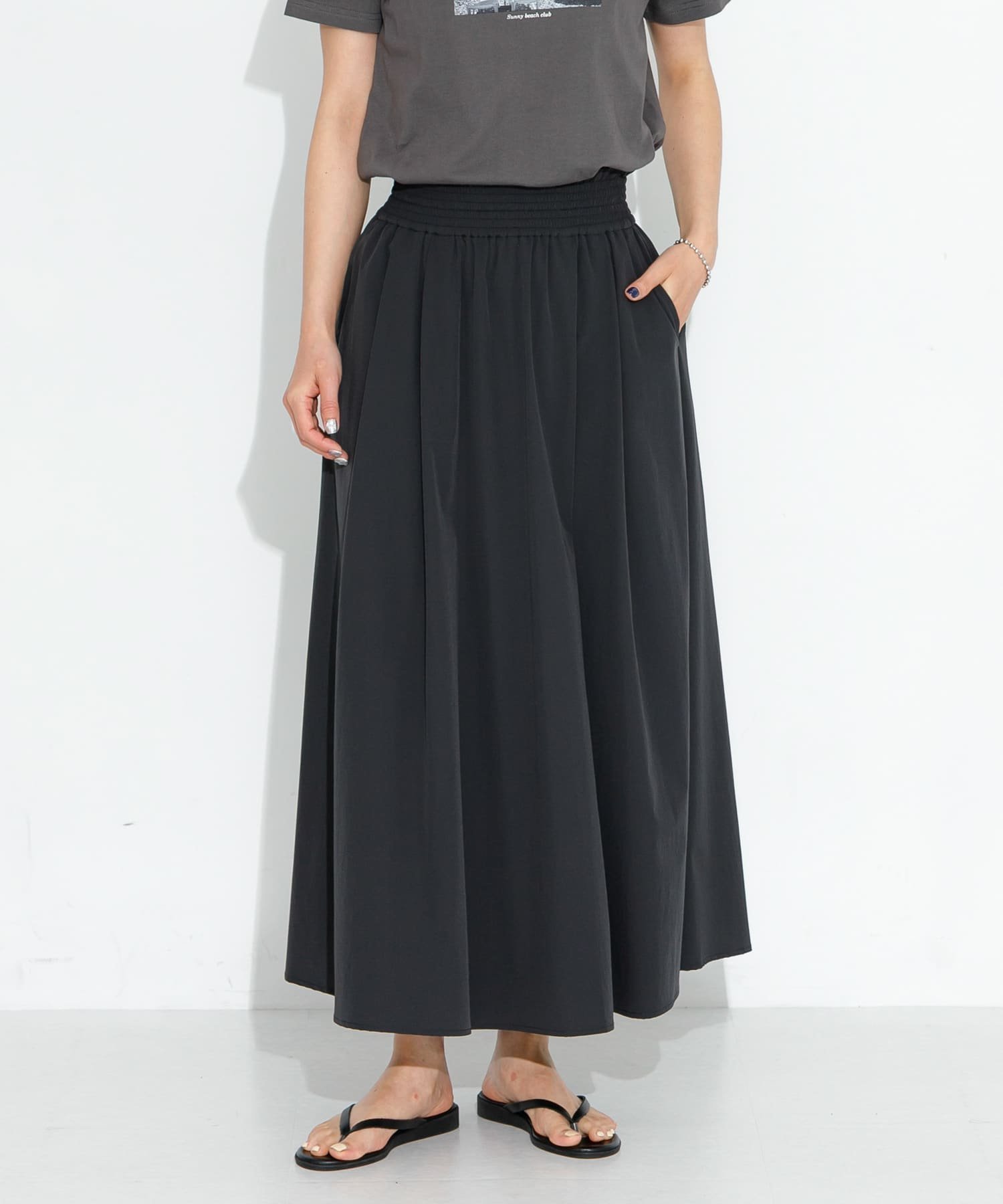 【サニーレーベル/Sonny Label / URBAN RESEARCH】の『吸水速乾・接触冷感』Breeze Fit タックフレアスカート インテリア・キッズ・メンズ・レディースファッション・服の通販 founy(ファニー) 　ファッション　Fashion　レディースファッション　Ladies' Fashion Online　スカート　Skirt　Aライン/フレアスカート　Flared A-Line Skirts　2025年　2025　2025春夏・S/S　Ss,Spring/Summer,2025　おすすめ　Recommend　ギャザー　Gather　シャーリング　Shirring　シンプル　Simple　フレア　Flare　レース　Race　吸水　Water Absorption　夏　Summer　S/S・春夏　Ss・Spring/Summer　無地　Plain Color　チャコール|ID: prp329100004581671 ipo3291000000032622701