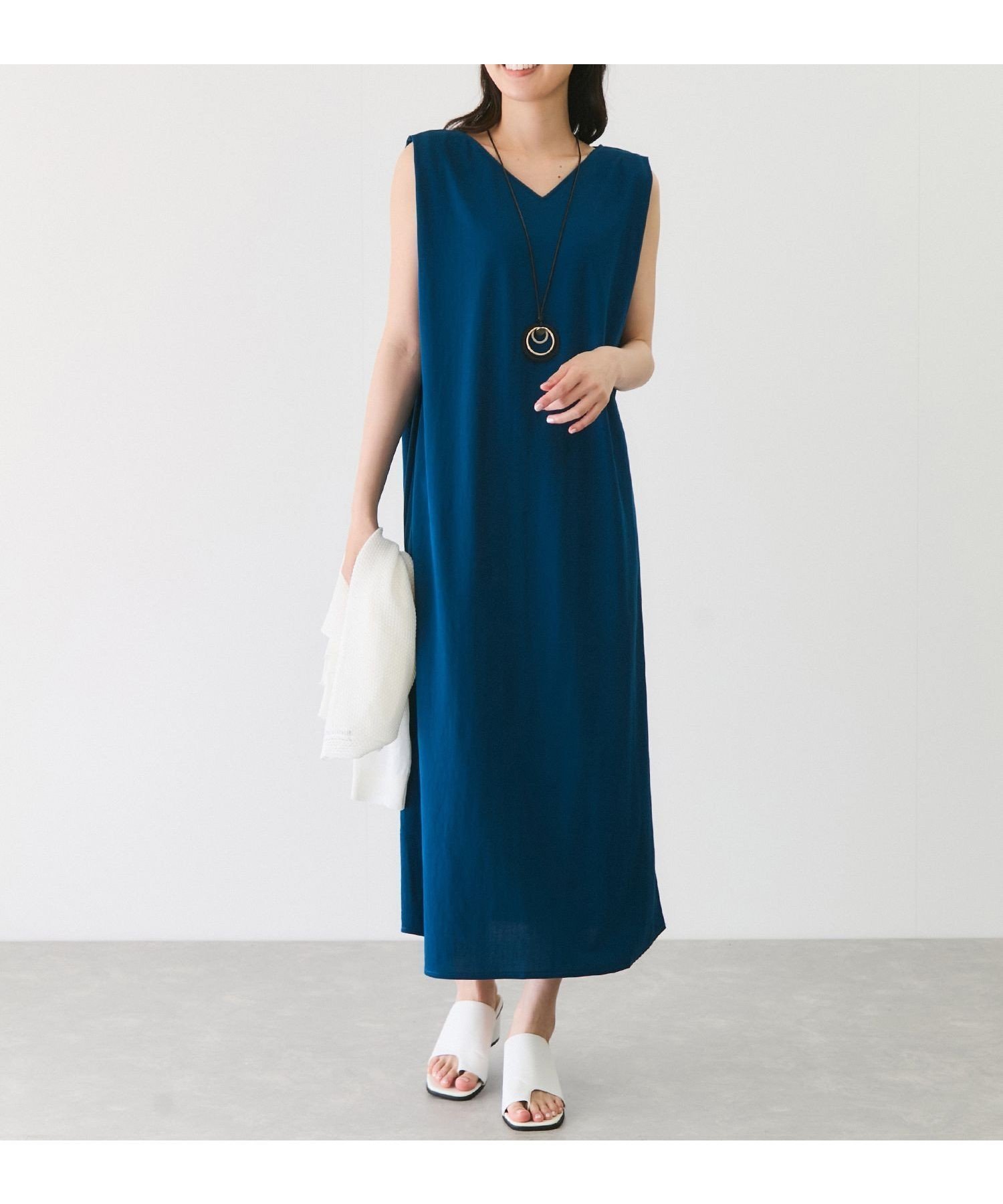 【ジャイロ/JAYRO】の鹿の子タックワンピース インテリア・キッズ・メンズ・レディースファッション・服の通販 founy(ファニー) 　ファッション　Fashion　レディースファッション　Fashion for Women　ワンピース　Dresses　アクセサリー　Fashion Accessories　春　Spring　鹿の子　Piqué, Kanoko Fabric　サンダル　Sandals, Summer Shoes　シンプル　Simple, Minimal　スニーカー　Sneakers, Trainers　フレア　Flare, Flared　ポケット　Pocket, Pocket Detail　ロング　Long, Long-Length　S/S・春夏　SS, Spring/Summer, Warm Season　おすすめ　Recommended / Our Picks　夏　Summer　旅行　Travel　グリーン(30)|ID: prp329100004581928 ipo3291000000033150663