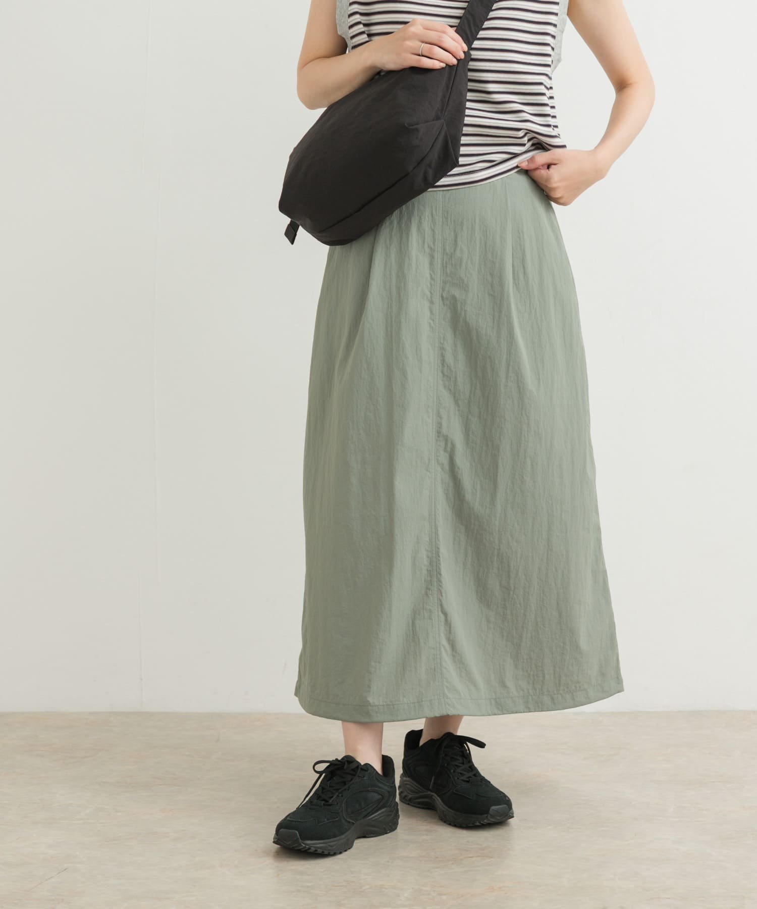 【アーバンリサーチ ドアーズ/URBAN RESEARCH DOORS】の撥水フレアスカート インテリア・キッズ・メンズ・レディースファッション・服の通販 founy(ファニー) 　ファッション　Fashion　レディースファッション　Ladies' Fashion Online　スカート　Skirt　Aライン/フレアスカート　Flared A-Line Skirts　2025年　2025　2025春夏・S/S　Ss,Spring/Summer,2025　アウトドア　Outdoor　シンプル　Simple　スニーカー　Sneakers　ドローコード　Draw Cord　バルーン　Balloon　フォルム　Form　フレア　Flare　夏　Summer　旅行　Travel　S/S・春夏　Ss・Spring/Summer　軽量　Lightweight　L.KHAKI|ID: prp329100004581929 ipo3291000000032623031