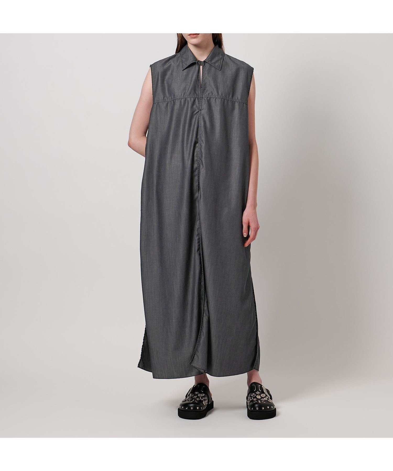 【ユナイテッドアローズ/UNITED ARROWS】のASTRAET スキッパー スリット ノースリーブワンピース インテリア・キッズ・メンズ・レディースファッション・服の通販 founy(ファニー) 　ファッション　Fashion　レディースファッション　WOMEN　ワンピース　Dress　おすすめ　Recommend　アクセサリー　Accessories　インディゴ　Indigo　シューズ　Shoes　スキッパー　Skipper　スリット　Slit　ノースリーブ　No Sleeve　BLACK|ID: prp329100004581979 ipo3291000000032467500