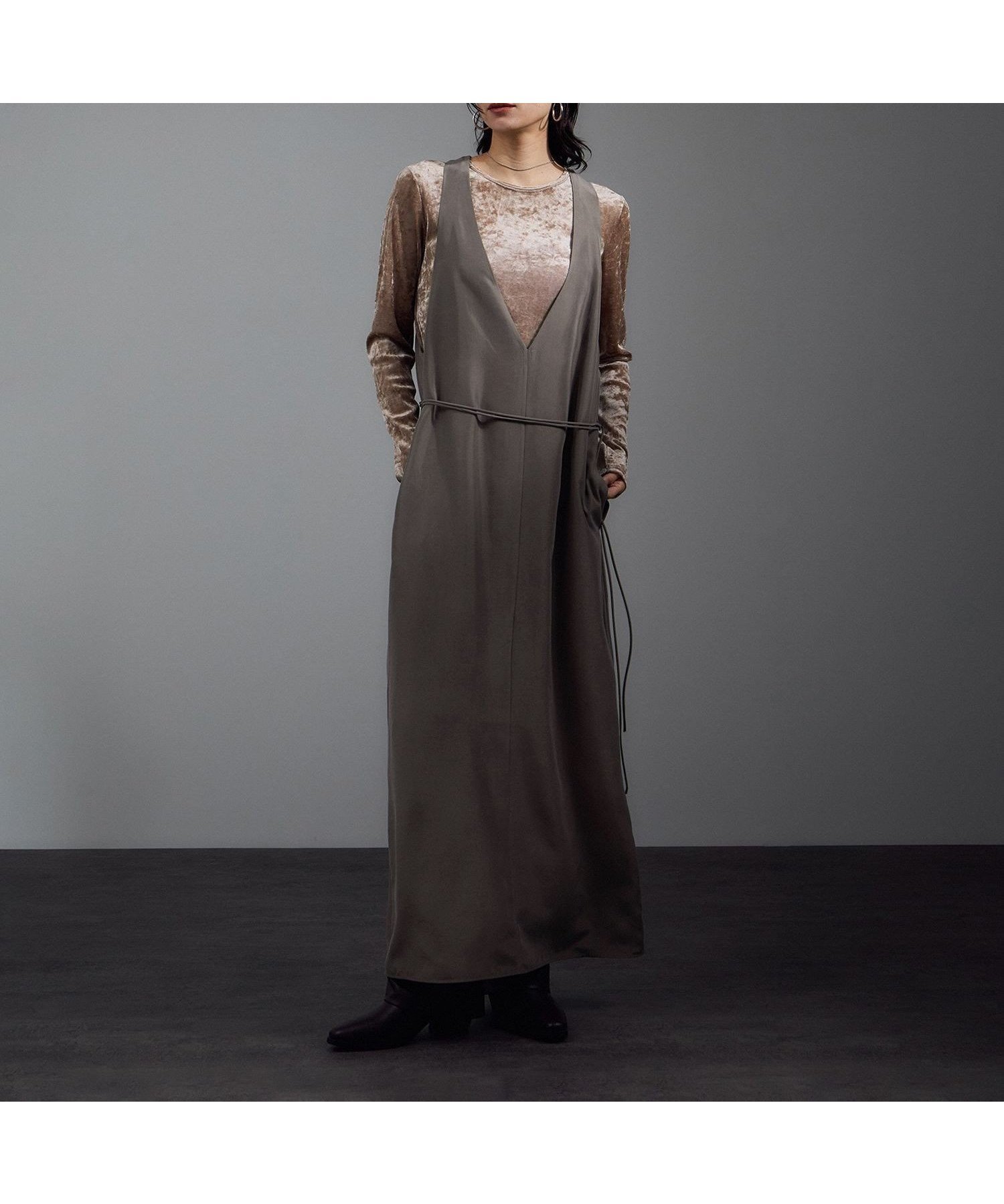 【サロン アダム エ ロペ/SALON adam et rope'】の25AW GENTLE SILK ジャンパースカート【セットアップ対応・洗える】 インテリア・キッズ・メンズ・レディースファッション・服の通販 founy(ファニー) 　ファッション　Fashion　レディースファッション　WOMEN　セットアップ　Setup　スカート　Skirt　ウォッシャブル　Washable　ヴィンテージ　Vintage　春　Spring　洗える　Washable　シルク　Silk　ジャケット　Jacket　ストレート　Straight　スニーカー　Sneakers　セットアップ　Set Up　タートルネック　Turtleneck　デコルテ　Decolletage　定番　Standard　人気　Popularity　ポケット　Pocket　リブニット　Rib Knit　A/W・秋冬　Aw・Autumn/Winter・Fw・Fall-Winter　S/S・春夏　Ss・Spring/Summer　おすすめ　Recommend　夏　Summer　エレガント 上品　Elegant　2025年　2025　ブラウン系(23)|ID: prp329100004582012 ipo3291000000032467815