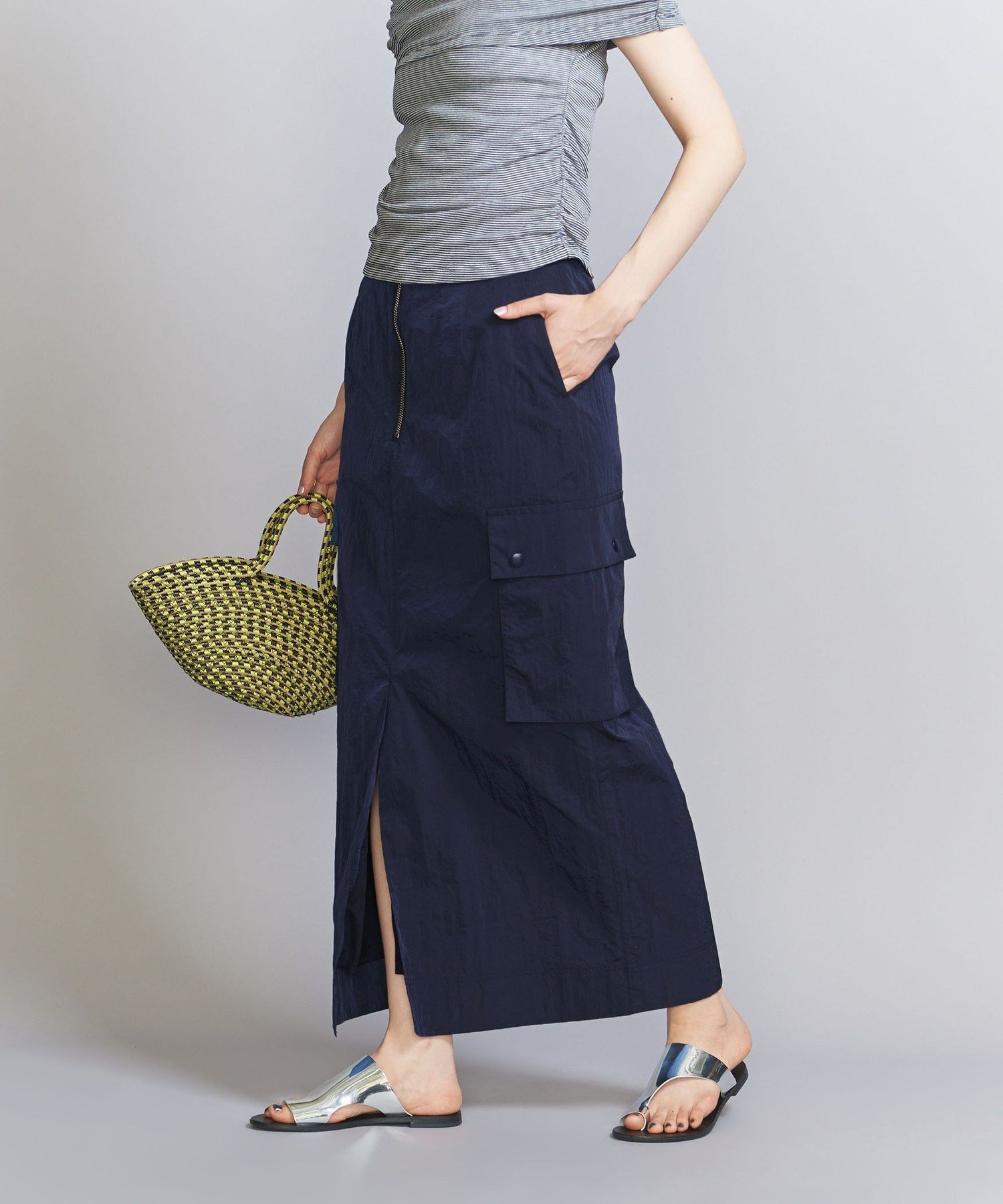 【その他のブランド/Other】のナイロンヴィンテージ カーゴスカート 人気、トレンドファッション・服の通販 founy(ファニー) 　ファッション　Fashion　レディースファッション　Ladies' Fashion Online　スカート　Skirt　ヴィンテージ　Vintage　春　Spring　今季　This Season　シャンブレー　Chambray　シューズ　Shoes　ショート　Short　スニーカー　Sneakers　スリット　Slit　バランス　Balance　フェミニン　Feminine　フロント　Front　ポケット　Pocket　マキシ　Maxi　ミックス　Mix　おすすめ　Recommend　夏　Summer　 other-1|ID: prp329100004582036 ipo3291000000032579317