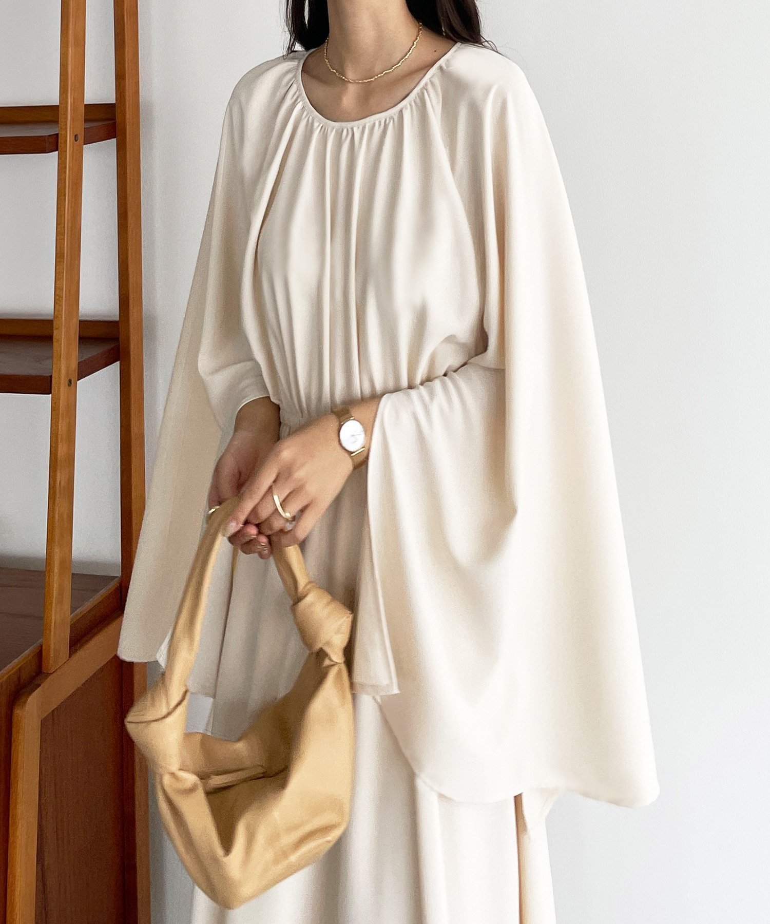 【ジュノア/JUNOAH】のスリットスリーブフレアワンピース インテリア・キッズ・メンズ・レディースファッション・服の通販 founy(ファニー) 　ファッション　Fashion　レディースファッション　Ladies' Fashion Online　ワンピース　Dress　クリーム|ID: prp329100004582053 ipo3291000000032651126