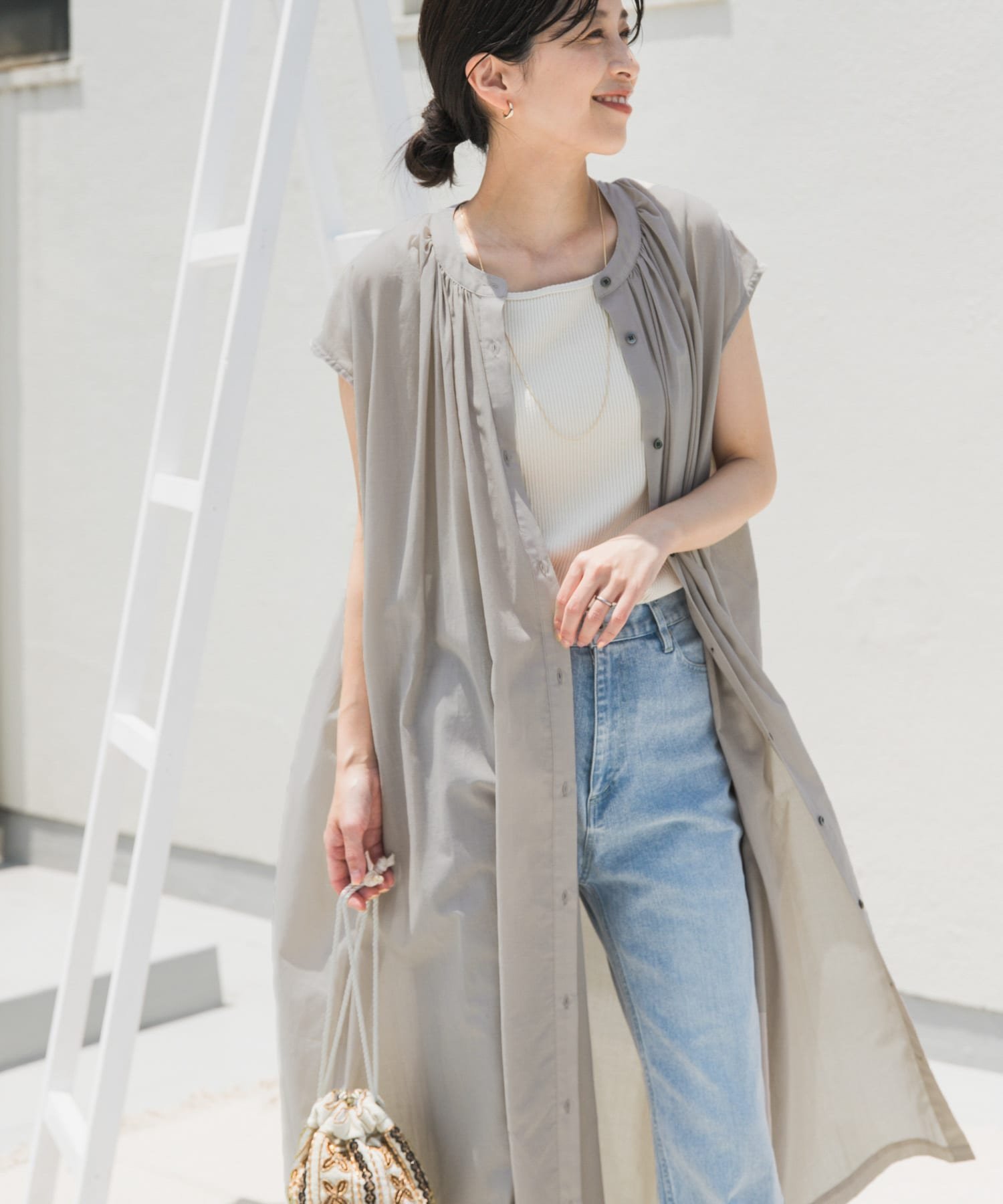【アーバンリサーチ ドアーズ/URBAN RESEARCH DOORS】のコットンボイルギャザーフレンチワンピース インテリア・キッズ・メンズ・レディースファッション・服の通販 founy(ファニー) 　ファッション　Fashion　レディースファッション　WOMEN　ワンピース　Dress　2025年　2025　2025春夏・S/S　Ss,Spring/Summer,2025　インナー　Inner　キャミソール　Camisole　ギャザー　Gather　スリーブ　Sleeve　フレンチ　French　人気　Popularity　夏　Summer　S/S・春夏　Ss・Spring/Summer　GREIGE|ID: prp329100004582094 ipo3291000000032468704