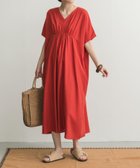 【アーバンリサーチ ドアーズ/URBAN RESEARCH DOORS】のリネンレーヨンVネック切替ギャザーワンピース RED|ID: prp329100004582096 ipo3291000000032607579