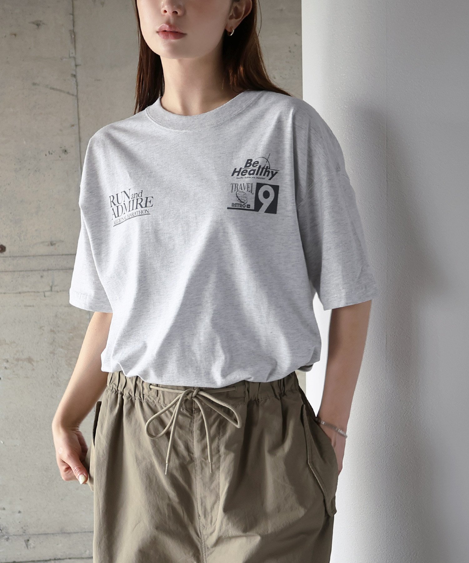【アンドミー/andme】の企業ロゴ プリント 半袖 Tシャツ ANME アンメ インテリア・キッズ・メンズ・レディースファッション・服の通販 founy(ファニー) 　ファッション　Fashion　レディースファッション　Fashion for Women　トップス・カットソー　Cut & Sew Tops　シャツ・ブラウス・オフィスカジュアル　Elegant Blouses & Button-Ups　ロングTシャツ・Tシャツ　Longline T-Shirts & Tees　プリント　Print, Printed Pattern　別注　Limited Edition, Custom Order　半袖　Short Sleeve, Half Sleeve　オートミール杢×チャコール|ID: prp329100004582243 ipo3291000000033835841