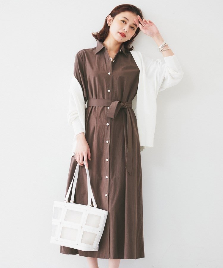 【アンタイトル/UNTITLED】の【コットン100/前開き/夏ワンピ】ロングシャツワンピース インテリア・キッズ・メンズ・レディースファッション・服の通販 founy(ファニー) 　ファッション　Fashion　レディースファッション　Fashion for Women　ワンピース　Dresses　シャツワンピース / 1枚で着映えコーデ　Shirt Dresses　インド　Indian Textile　タイプライター　Typewriter Fabric, Crisp Cotton　フィット　Fit, Slim Fit　フェミニン　Feminine, Girly　フレア　Flare, Flared　ポケット　Pocket, Pocket Detail　羽織　Haori, Light Jacket　リラックス　Relax, Relaxed Fit　ロング　Long, Long-Length　ワイド　Wide, Wide Fit　おすすめ　Recommended / Our Picks　夏　Summer　ブラウン|ID: prp329100004582277 ipo3291000000033398753