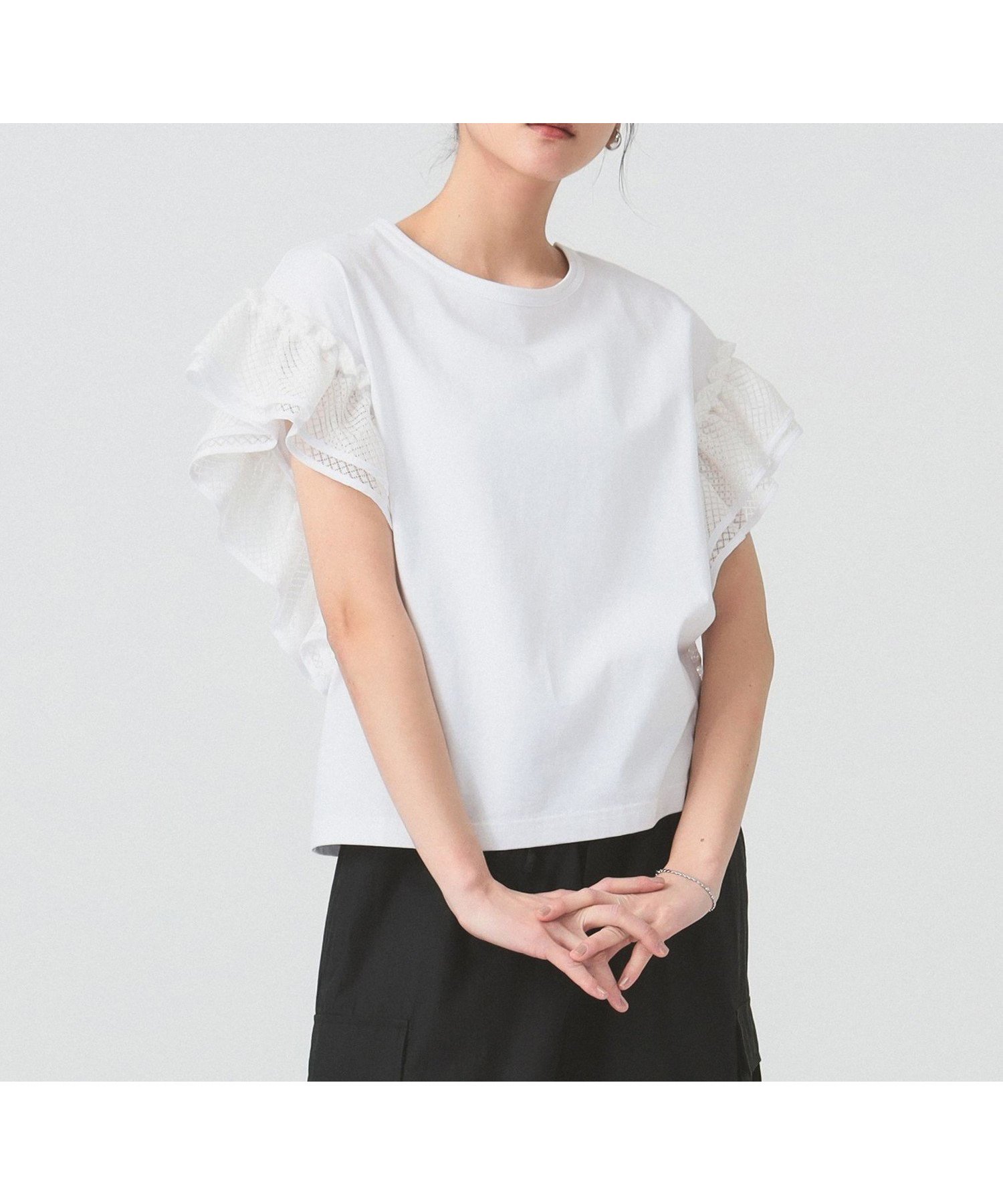 【ビームス ウイメン/BEAMS】の【手洗い可/半袖/涼しい】レース フリルスリーブ Tシャツ 人気、トレンドファッション・服の通販 founy(ファニー) 　ファッション　Fashion　レディースファッション　Fashion for Women　トップス・カットソー　Cut & Sew Tops　シャツ・ブラウス・オフィスカジュアル　Elegant Blouses & Button-Ups　ロングTシャツ・Tシャツ　Longline T-Shirts & Tees　スリーブ　Sleeve, Long Sleeve / Short Sleeve　パイピング　Piping, Trim Design　ビスチェ　Bustier, Corset Top　フェミニン　Feminine, Girly　フリル　Frill, Ruffle　半袖　Short Sleeve, Half Sleeve　メッシュ　Mesh, Net Fabric　レース　Lace, Lace Fabric　 other-1|ID: prp329100004582349 ipo3291000000033178567
