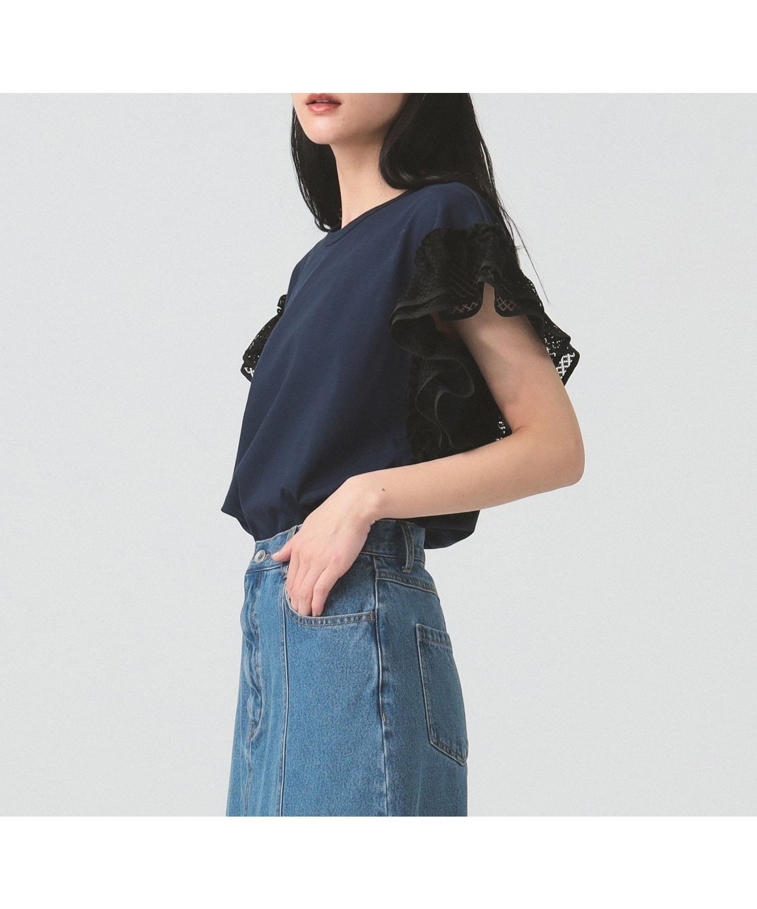 【ビームス ウイメン/BEAMS】の【手洗い可/半袖/涼しい】レース フリルスリーブ Tシャツ インテリア・キッズ・メンズ・レディースファッション・服の通販 founy(ファニー) 　ファッション　Fashion　レディースファッション　Fashion for Women　トップス・カットソー　Cut & Sew Tops　シャツ・ブラウス・オフィスカジュアル　Elegant Blouses & Button-Ups　ロングTシャツ・Tシャツ　Longline T-Shirts & Tees　スリーブ　Sleeve, Long Sleeve / Short Sleeve　パイピング　Piping, Trim Design　ビスチェ　Bustier, Corset Top　フェミニン　Feminine, Girly　フリル　Frill, Ruffle　半袖　Short Sleeve, Half Sleeve　メッシュ　Mesh, Net Fabric　レース　Lace, Lace Fabric　NAVY|ID: prp329100004582349 ipo3291000000033178571