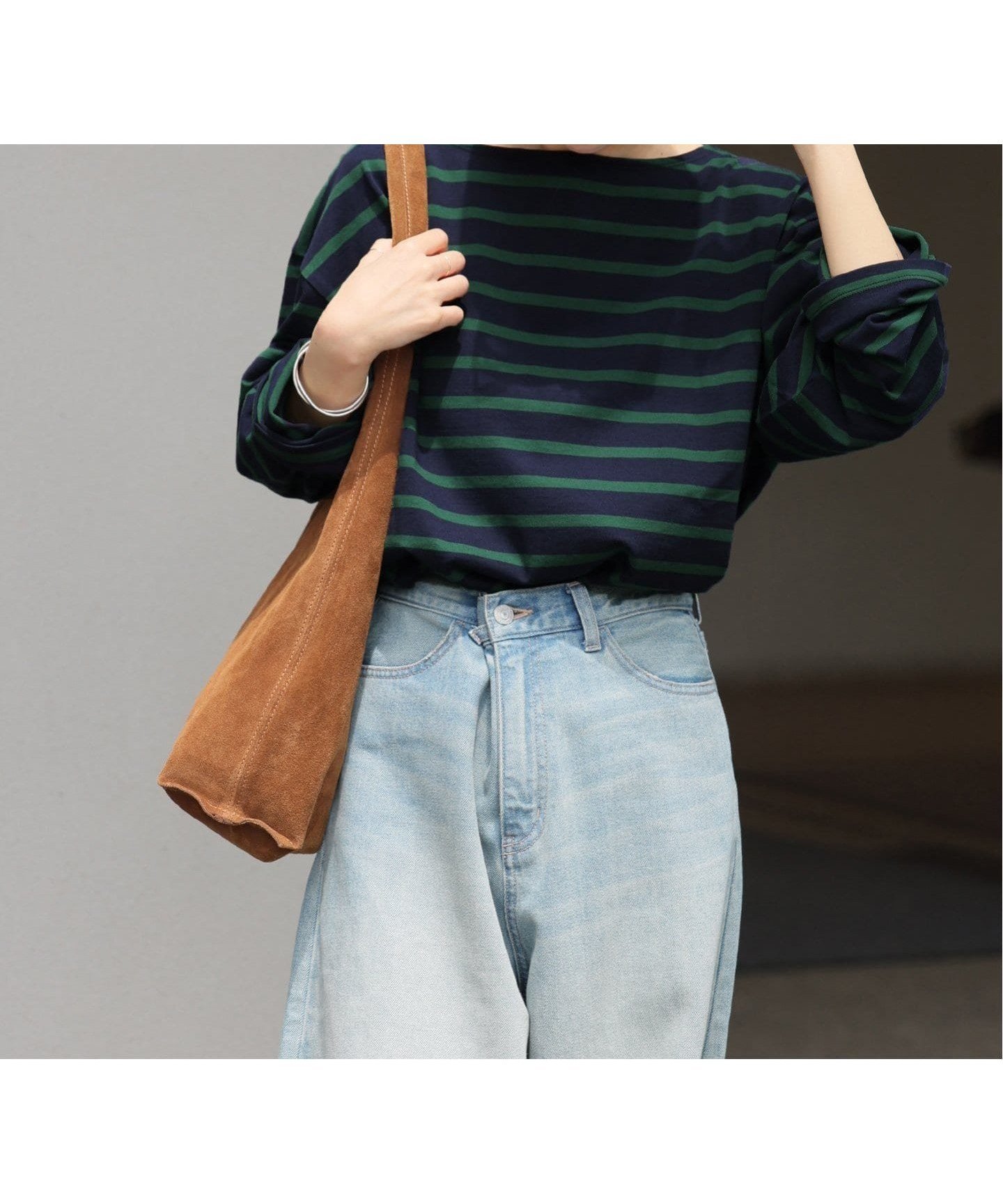 【ジャーナルスタンダード レリューム/JOURNAL STANDARD relume】の25AW新作 バスクボーダープルオーバー インテリア・キッズ・メンズ・レディースファッション・服の通販 founy(ファニー) 　ファッション　Fashion　レディースファッション　Fashion for Women　トップス・カットソー　Cut & Sew Tops　カジュアルプルオーバー・ニットトップス　Pullovers & Knit Tops / Casual Pullovers　2025年　2025　2025-2026秋冬・A/W　Autumn/Winter 2025–26 AW25–26　インナー　Innerwear　ジャケット　Jacket, Outerwear　ベーシック　Basic, Essential　ボーダー　Border, Stripe　ランダム　Random, Irregular　ロング　Long, Long-Length　定番　Standard, Basic Item　ネイビー|ID: prp329100004582411 ipo3291000000033836532