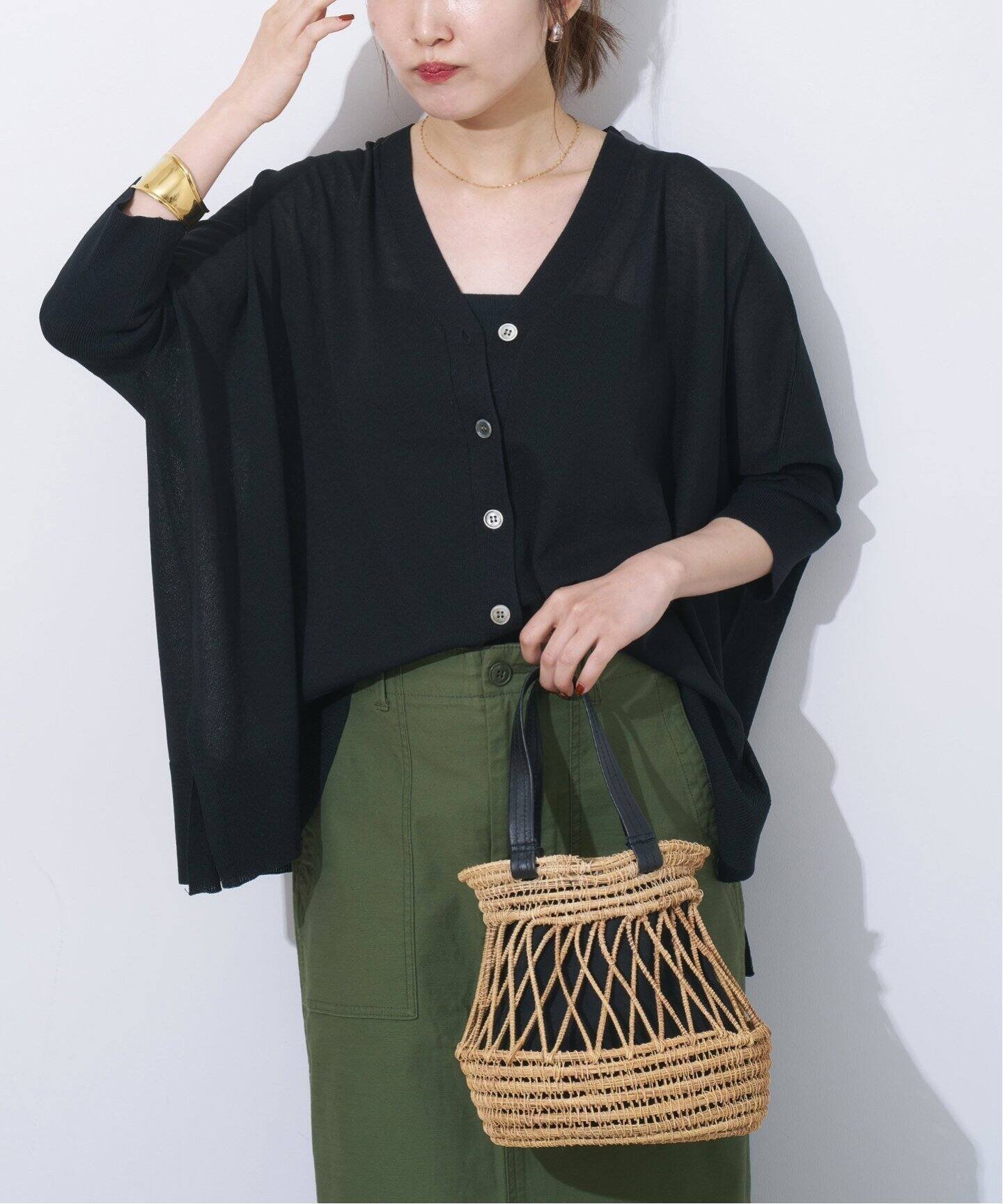 【ジャーナルスタンダード レリューム/JOURNAL STANDARD relume】のシアードルマンカーディガン インテリア・キッズ・メンズ・レディースファッション・服の通販 founy(ファニー) 　ファッション　Fashion　レディースファッション　Fashion for Women　トップス・カットソー　Cut & Sew Tops　カーディガン・羽織り　Layered Style Cardigans　2025年　2025　2025春夏・S/S　Spring/Summer 2025 SS25　カーディガン　Cardigan, Knitwear　シアー　Sheer, See-Through　ドレープ　Drape, Draping Fabric　リラックス　Relax, Relaxed Fit　ブラック|ID: prp329100004582606 ipo3291000000032740157