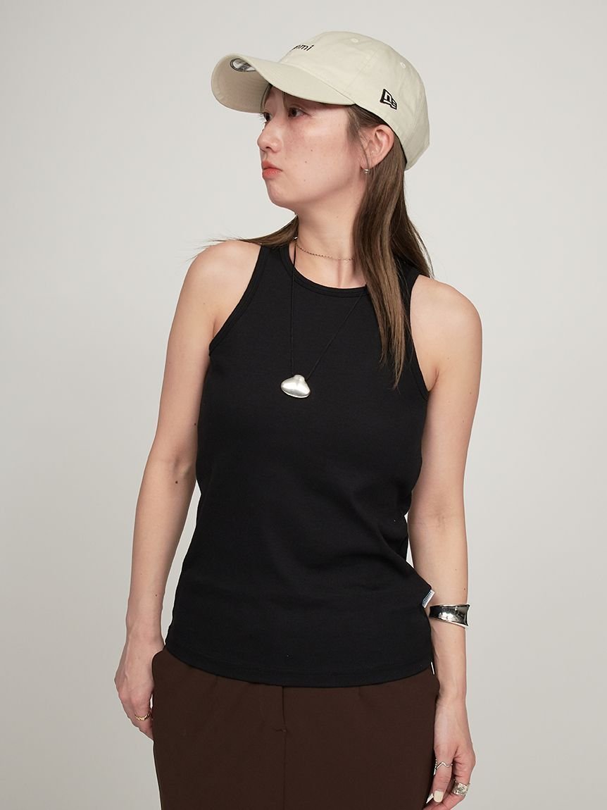 【エミ/emmi】のカップ付きアメスリタンクトップ インテリア・キッズ・メンズ・レディースファッション・服の通販 founy(ファニー) 　ファッション　Fashion　レディースファッション　Ladies' Fashion Online　ストレッチ　Stretch　タンク　Tank　フィット　Fit　夏　Summer　BLK[009]|ID: prp329100004582665 ipo3291000000032661484