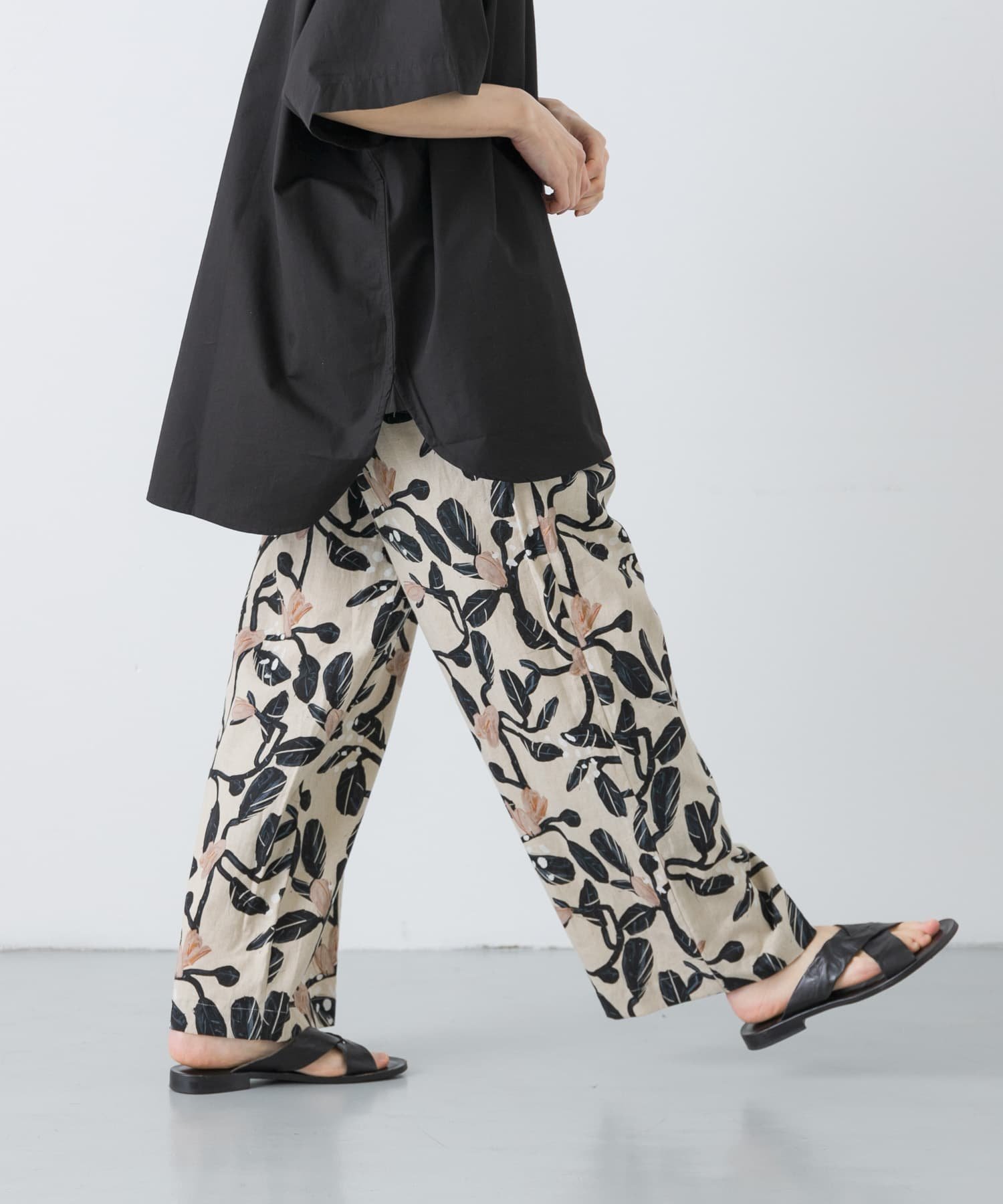 【かぐれ/kagure / URBAN RESEARCH】のコットンリネンプリントイージーパンツ インテリア・キッズ・メンズ・レディースファッション・服の通販 founy(ファニー) 　ファッション　Fashion　レディースファッション　Fashion for Women　パンツ　Pants & Trousers　シンプル　Simple, Minimal　ストレート　Straight, Straight Cut　チュニック　Tunic, Long Top　ポケット　Pocket, Pocket Detail　リネン　Linen, Linen Fabric　S/S・春夏　SS, Spring/Summer, Warm Season　おすすめ　Recommended / Our Picks　夏　Summer　2025年　2025　2025春夏・S/S　Spring/Summer 2025 SS25　NATURAL|ID: prp329100004582695 ipo3291000000032473916