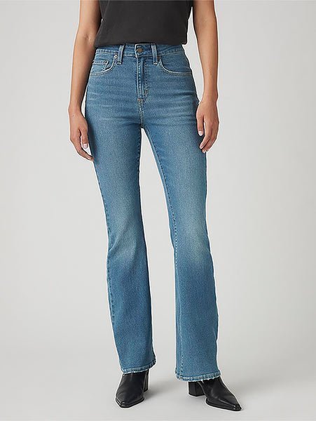 【リーバイス/Levis】の726 ハイライズフレア ジーンズ ミディアムインディゴ インテリア・キッズ・メンズ・レディースファッション・服の通販 founy(ファニー) 　ファッション　Fashion　レディースファッション　WOMEN　クラシック　Classic　ジーンズ　Jeans　ストレッチ　Stretch　Medium Indigo - Worn In|ID: prp329100004582820 ipo3291000000032475057