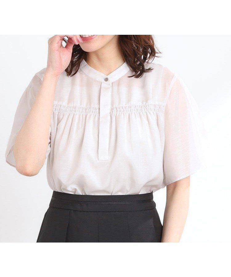 【リフレクト/Reflect】の【夏SALE/選べる5色◎/接触冷感/マシンウォッシュ可】シャーリングデザインブラウス インテリア・キッズ・メンズ・レディースファッション・服の通販 founy(ファニー) 　ファッション　Fashion　レディースファッション　Fashion for Women　トップス・カットソー　Cut & Sew Tops　シャツ・ブラウス・オフィスカジュアル　Elegant Blouses & Button-Ups　シャーリング　Shirring, Ruched　ブライト　Bright, Shiny　ヨーク　Yoke, Yoke Design　リラックス　Relax, Relaxed Fit　夏　Summer　ライトベージュ|ID: prp329100004583021 ipo3291000000033547894