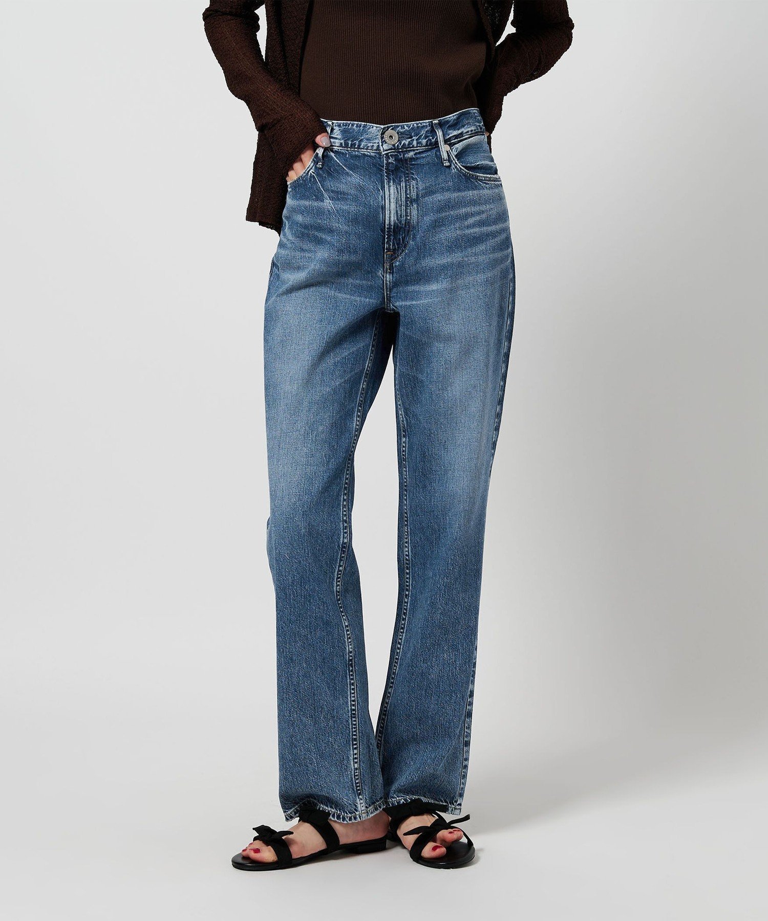 【ビューティ&ユース ユナイテッドアローズ/BEAUTY&YOUTH / UNITED ARROWS】の【別注】 upper hights THE ELISA デニムパンツ インテリア・キッズ・メンズ・レディースファッション・服の通販 founy(ファニー) 　ファッション　Fashion　レディースファッション　Fashion for Women　パンツ　Pants & Trousers　デニムパンツ・ジーンズ・美脚デニム　Denim Jeans & Pants　ジャケット　Jacket, Outerwear　スペシャル　Special, Limited Edition　デニム　Denim, Jeans Material　トレンド　Trend, Trending Now　定番　Standard, Basic Item　バランス　Balance, Style Balance　フェミニン　Feminine, Girly　ボトム　Bottoms, Lower Wear　別注　Limited Edition, Custom Order　おすすめ　Recommended / Our Picks　COBALT|ID: prp329100004583515 ipo3291000000033201594
