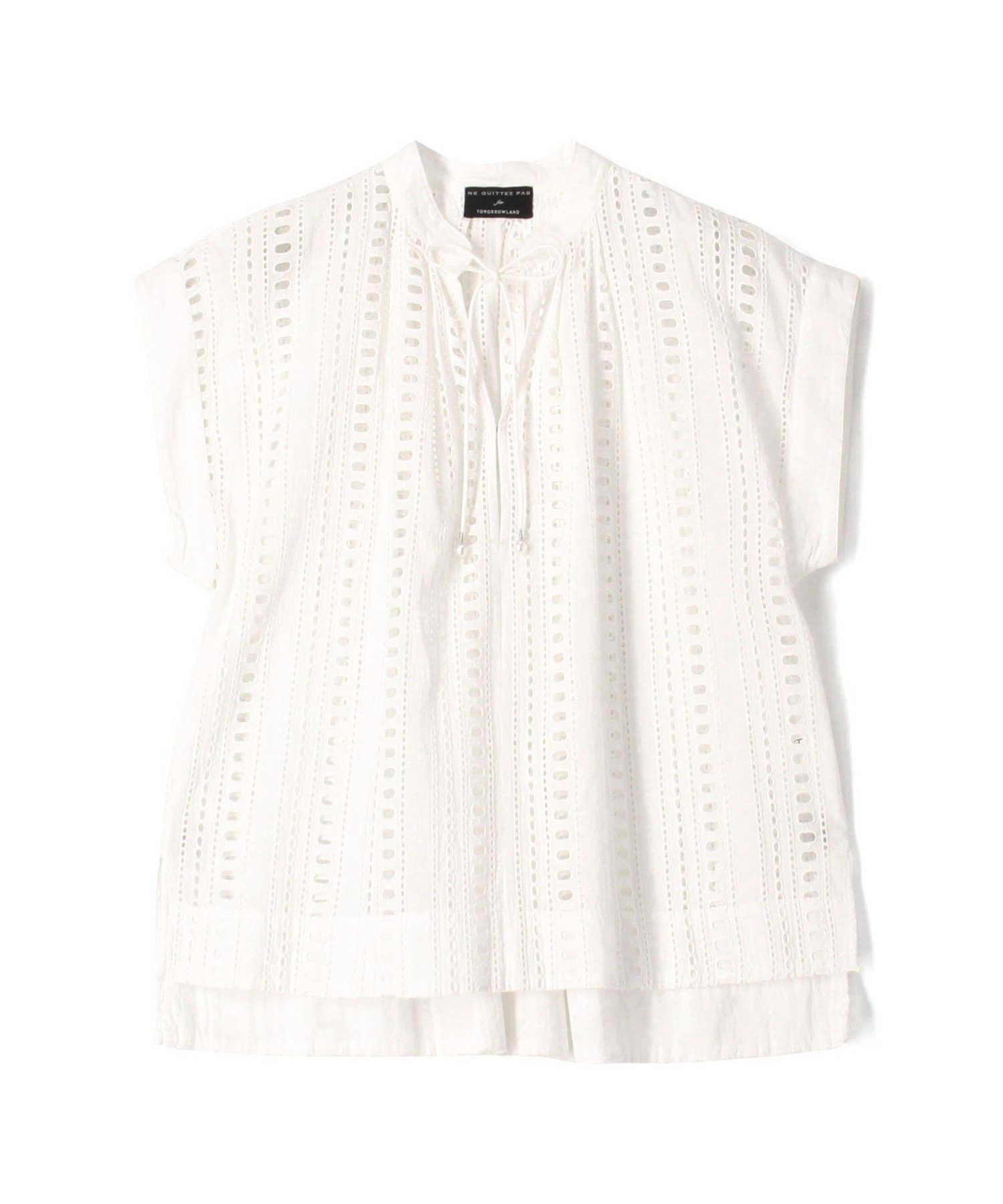 【トゥモローランド/TOMORROWLAND】の【別注】ne Quittez pas BLACKCUTWORK トップス 人気、トレンドファッション・服の通販 founy(ファニー) 　ファッション　Fashion　レディースファッション　Fashion for Women　トップス・カットソー　Cut & Sew Tops　インド　Indian Textile　サマー　Summer, Summer Style　スリーブ　Sleeve, Long Sleeve / Short Sleeve　ハンド　Hand, Handmade　パール　Pearl, Pearl Accent　フェミニン　Feminine, Girly　フレンチ　French, French Style　別注　Limited Edition, Custom Order　モダン　Modern, Contemporary　レース　Lace, Lace Fabric　ワーク　Workwear, Utility Style　エレガント 上品　Elegant　 other-1|ID: prp329100004583661 ipo3291000000032751008