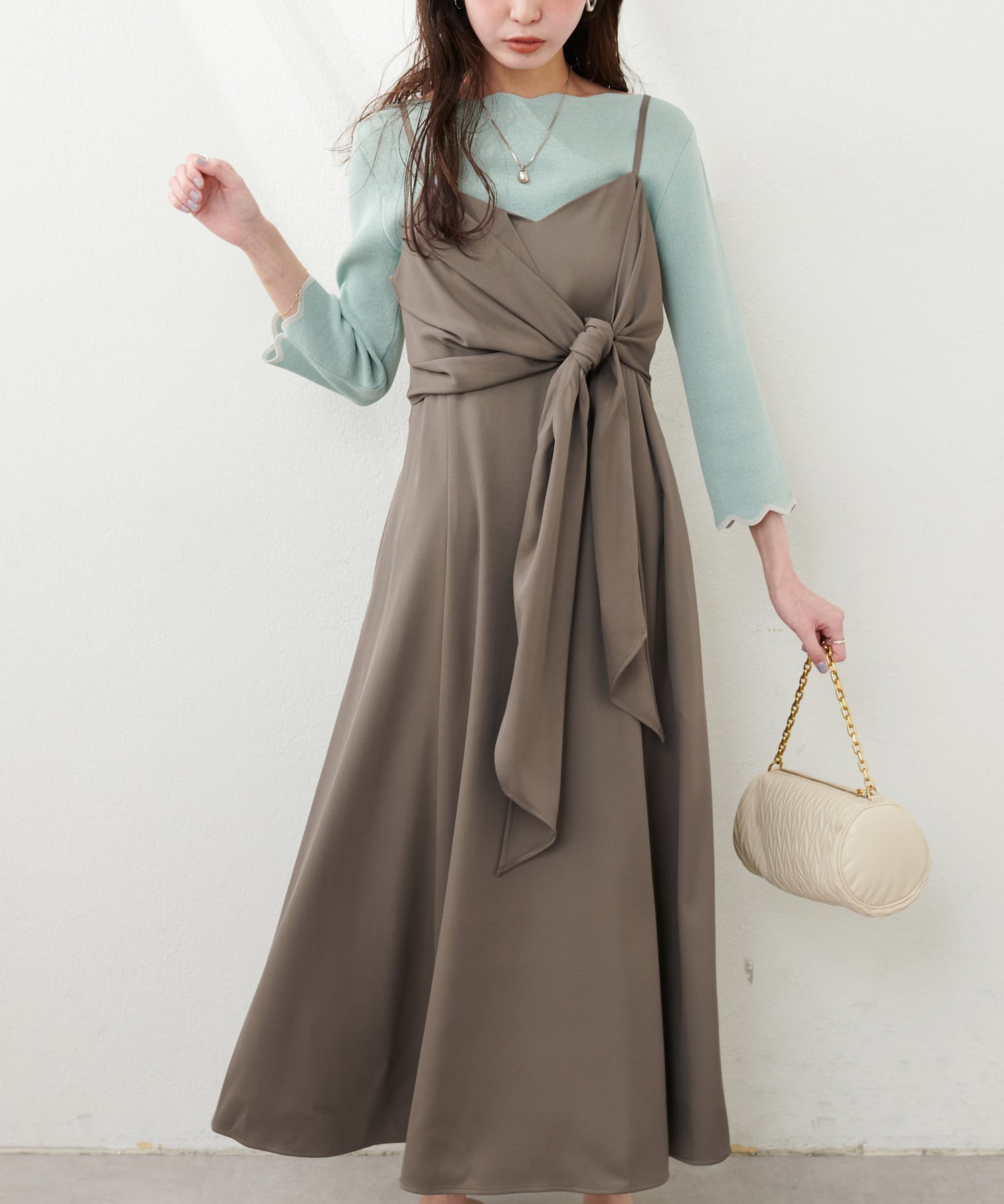 【ナチュラルクチュール/natural couture】のosonoアシメカシュクールリボンキャミワンピース インテリア・キッズ・メンズ・レディースファッション・服の通販 founy(ファニー) 　ファッション　Fashion　レディースファッション　Fashion for Women　ワンピース　Dresses　キャミソールワンピース　Camisole Dresses　2025年　2025　2025春夏・S/S　Spring/Summer 2025 SS25　モカ|ID: prp329100004583684 ipo3291000000032729352