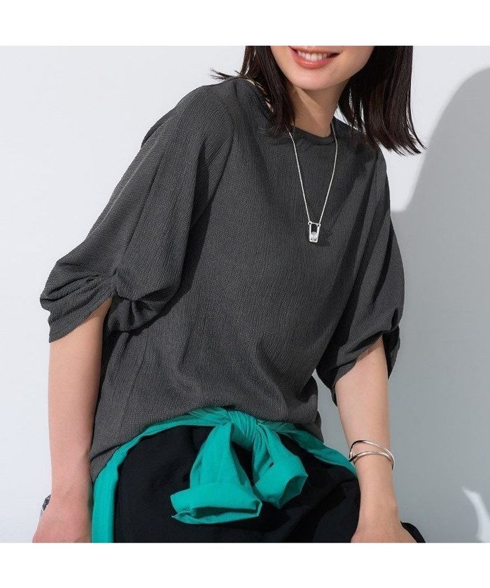 【インディヴィ/INDIVI】の【UV/吸水速乾】凹凸素材ねじり袖トップス インテリア・キッズ・メンズ・レディースファッション・服の通販 founy(ファニー) https://founy.com/ ファッション Fashion レディースファッション Ladies' Fashion Online トップス・カットソー Tops/Tshirt おすすめ Recommend カットソー Cut And Sew ジャージ Jersey ストレッチ Stretch デニム Denim ボトム Bottom 人気 Popularity ビジネス 仕事 通勤 Business 吸水 Water Absorption |ID: prp329100004583830 ipo3291000000032605808
