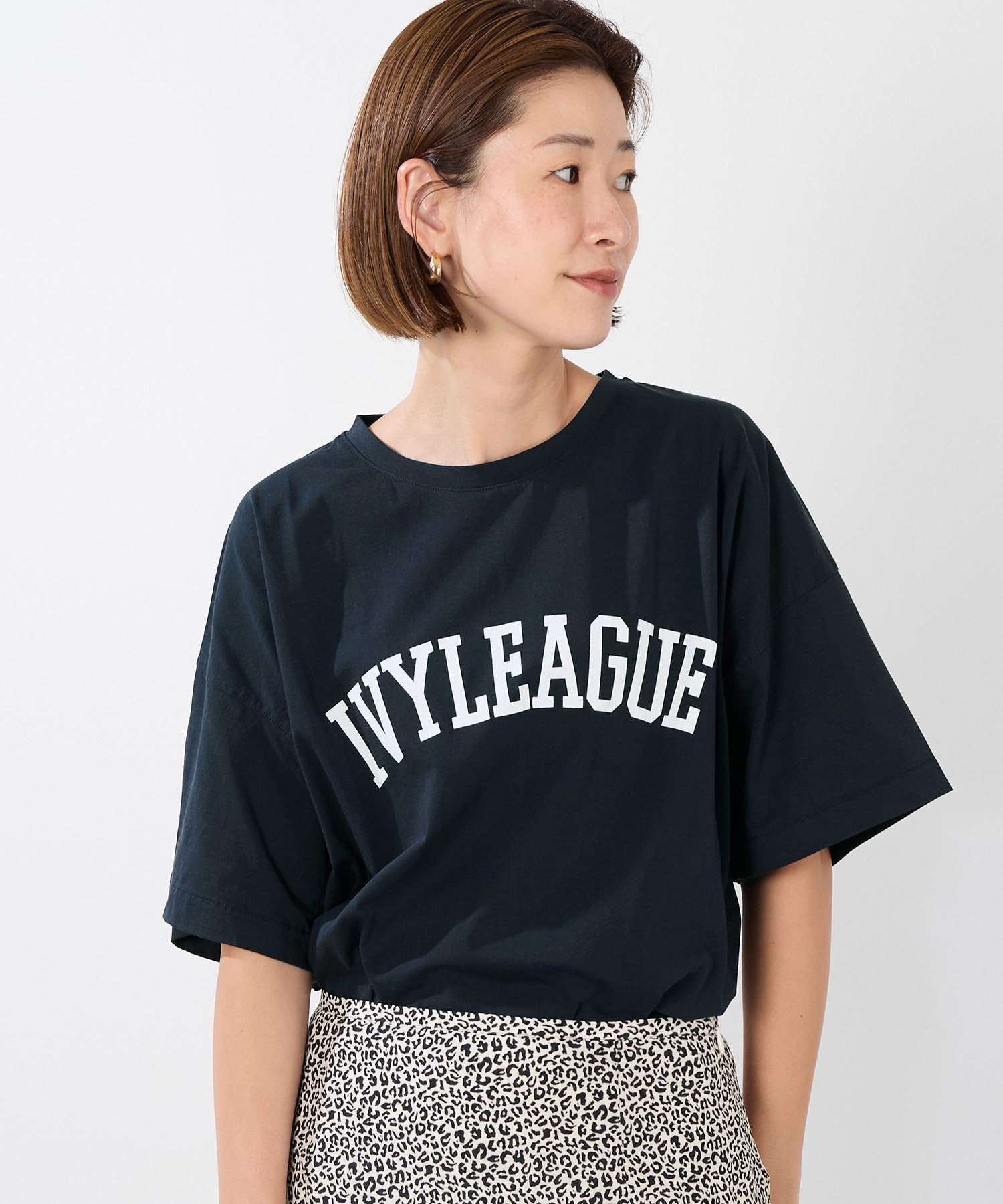 【マイカ ディール/MICA & DEAL】のIVYLEAGUE ロゴT-shirt インテリア・キッズ・メンズ・レディースファッション・服の通販 founy(ファニー) 　ファッション　Fashion　レディースファッション　Ladies' Fashion Online　トップス・カットソー　Tops/Tshirt　シャツ/ブラウス　Shirts/Blouses　ロング / Tシャツ　T-Shirts　シルク　Silk　プリント　Print　NAVY|ID: prp329100004583837 ipo3291000000032640429