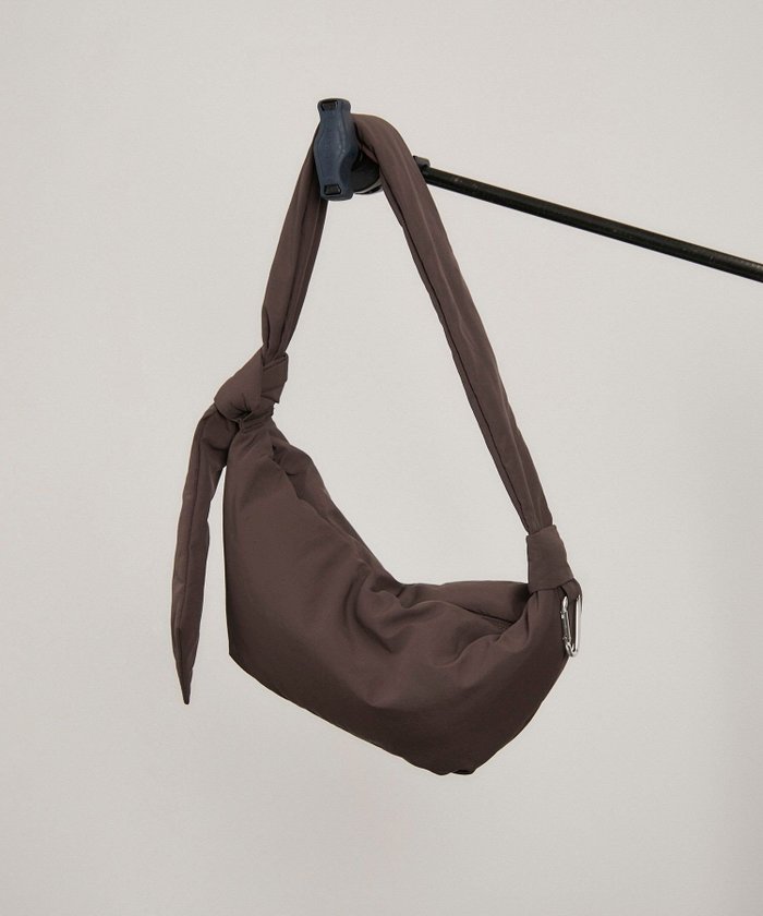 【サロン アダム エ ロペ/SALON adam et rope'】の【WEB限定】パフナイロンショルダーバッグ インテリア・キッズ・メンズ・レディースファッション・服の通販 founy(ファニー) https://founy.com/ ファッション Fashion レディースファッション Ladies' Fashion Online バッグ Bag コンパクト Compact ショルダー Shoulder チャーム Charm ツイル Twill トレンド Trend フォルム Form ポケット Pocket |ID: prp329100004583870 ipo3291000000032591714
