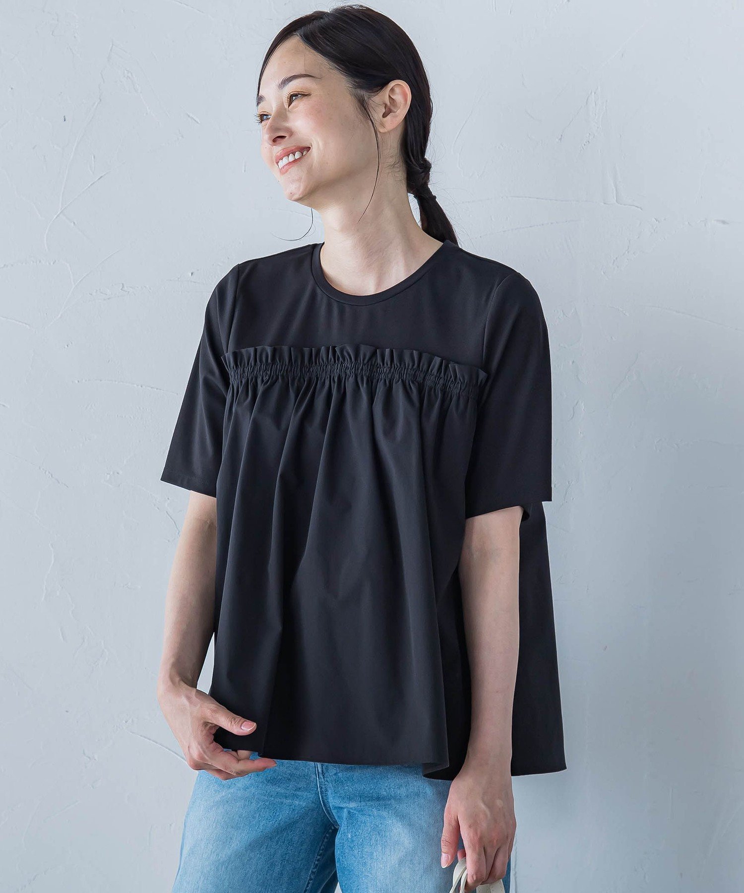 【ロートレ アモン/LAUTRE AMONT】の【晴れ軽】撥水UVドッキングカットソー≪UV/接触冷感/撥水性/洗濯機で洗える≫ インテリア・キッズ・メンズ・レディースファッション・服の通販 founy(ファニー) 　ファッション　Fashion　レディースファッション　Ladies' Fashion Online　トップス・カットソー　Tops/Tshirt　カットソー　Cut and Sewn　洗える　Washable　カットソー　Cut And Sew　コンパクト　Compact　シンプル　Simple　ジャージ　Jersey　ストレッチ　Stretch　タフタ　Taffeta　ボトム　Bottom　夏　Summer　ブラック|ID: prp329100004583872 ipo3291000000032625168